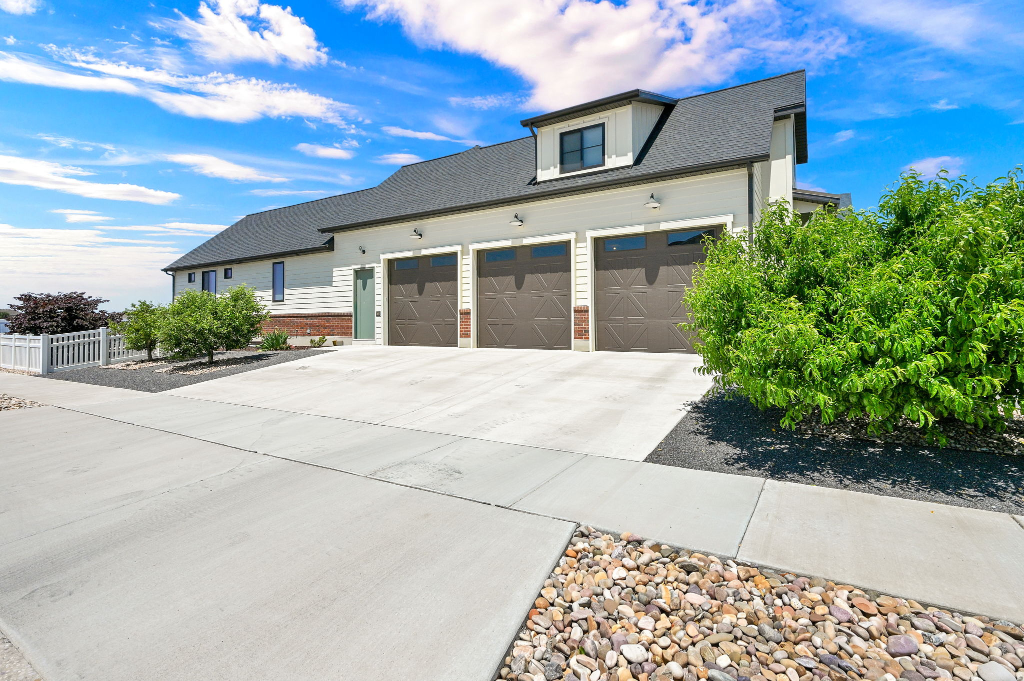 MARY'S MEADOWS - Residential