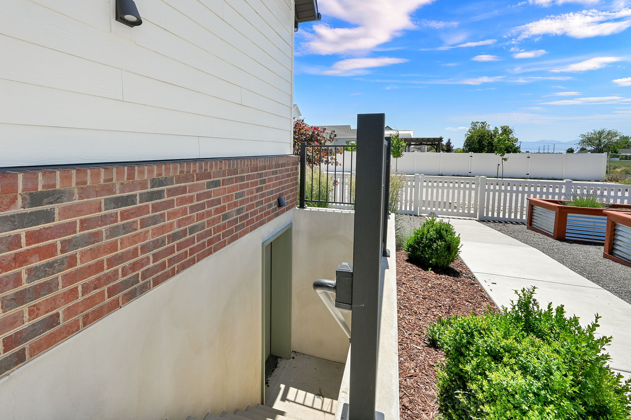 MARY'S MEADOWS - Residential