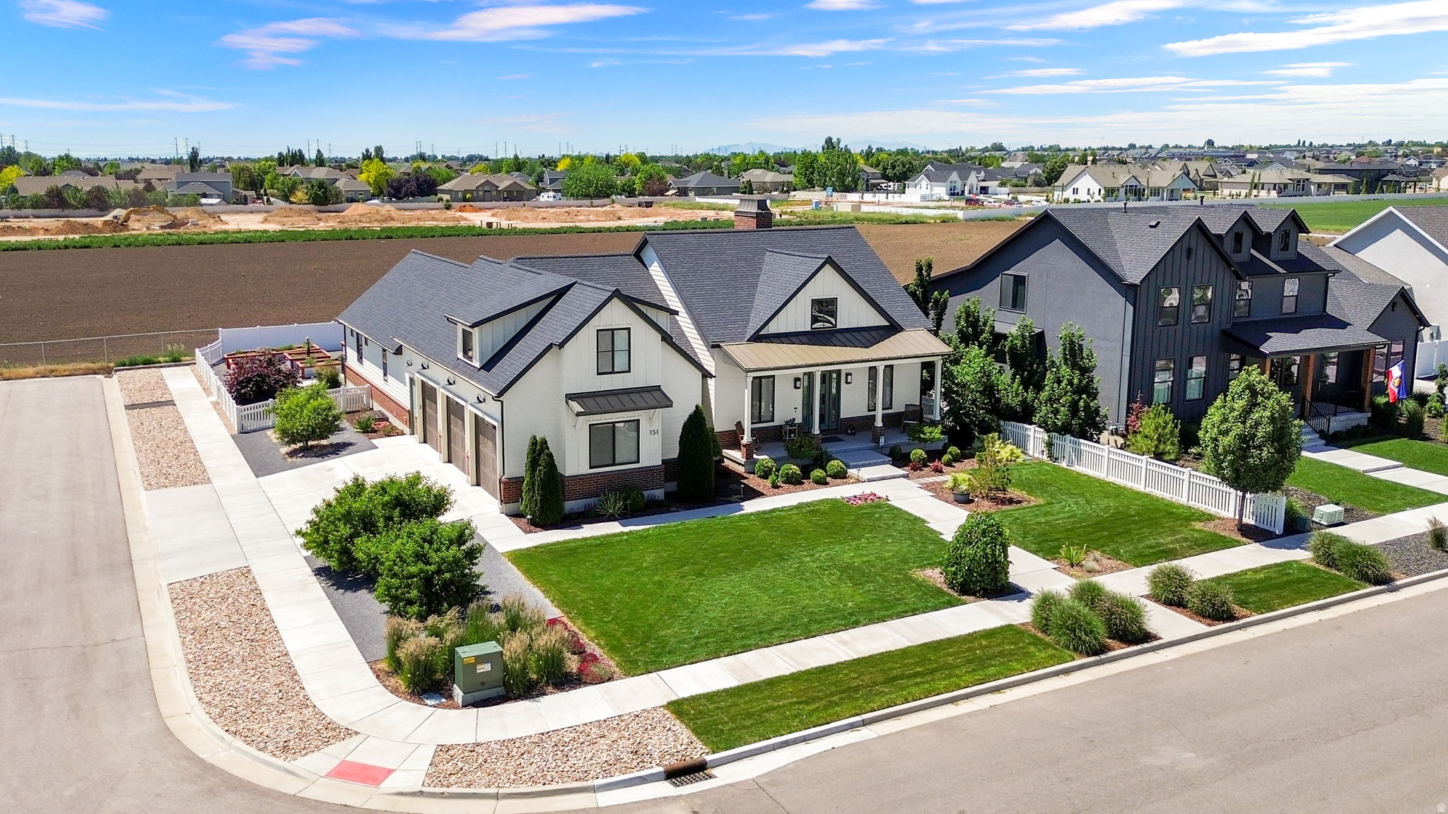 MARY'S MEADOWS - Residential