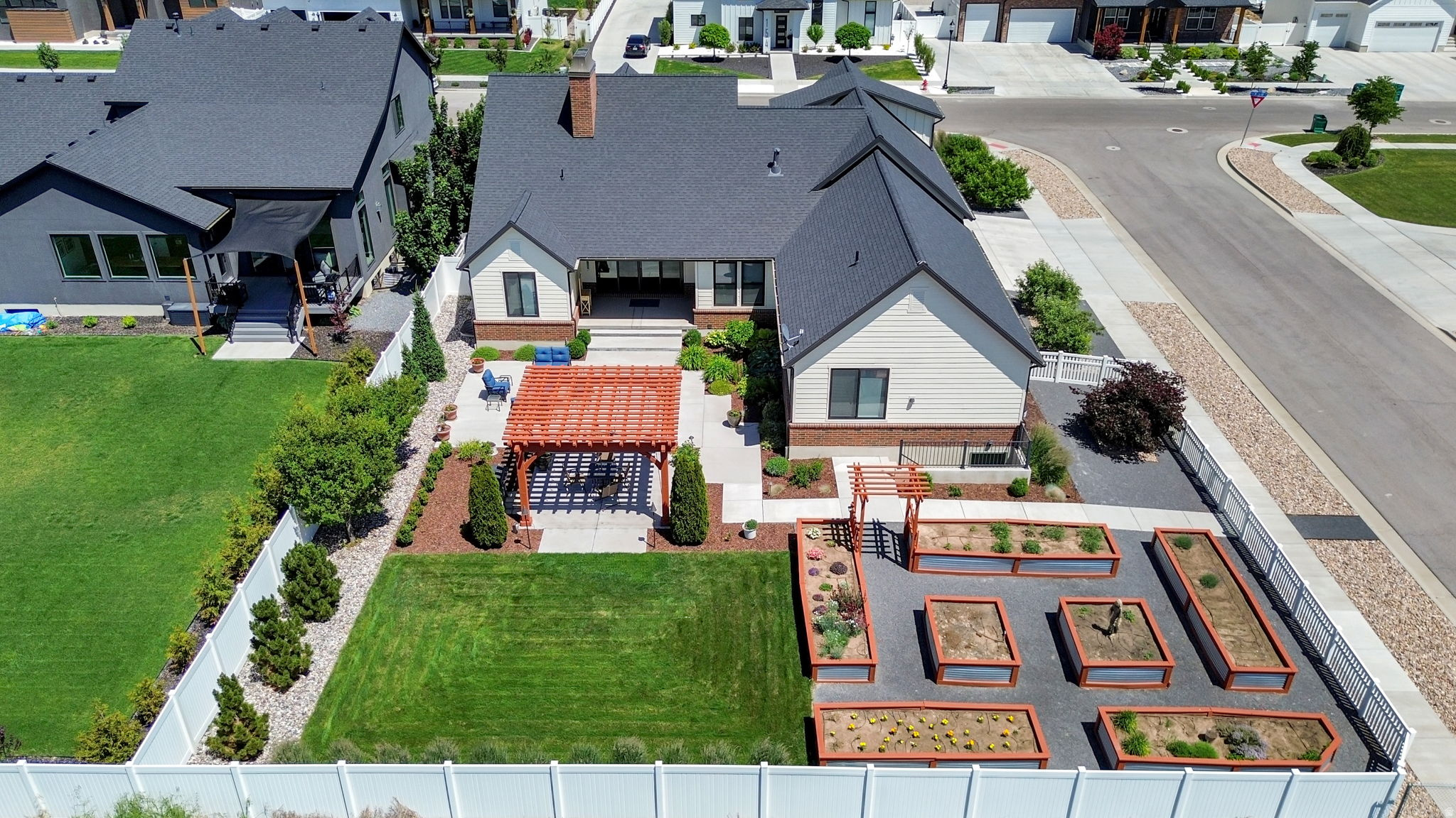 MARY'S MEADOWS - Residential