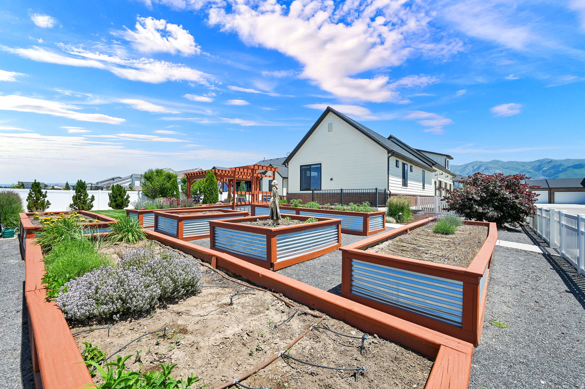 MARY'S MEADOWS - Residential