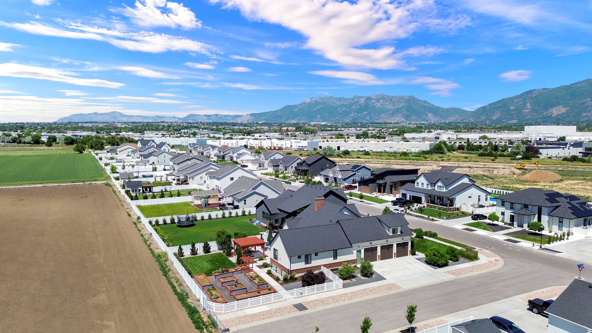 MARY'S MEADOWS - Residential