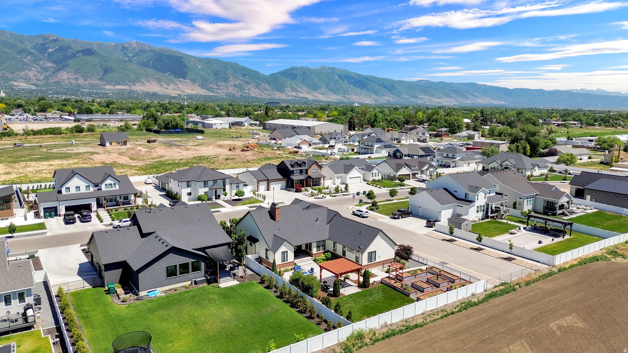 MARY'S MEADOWS - Residential