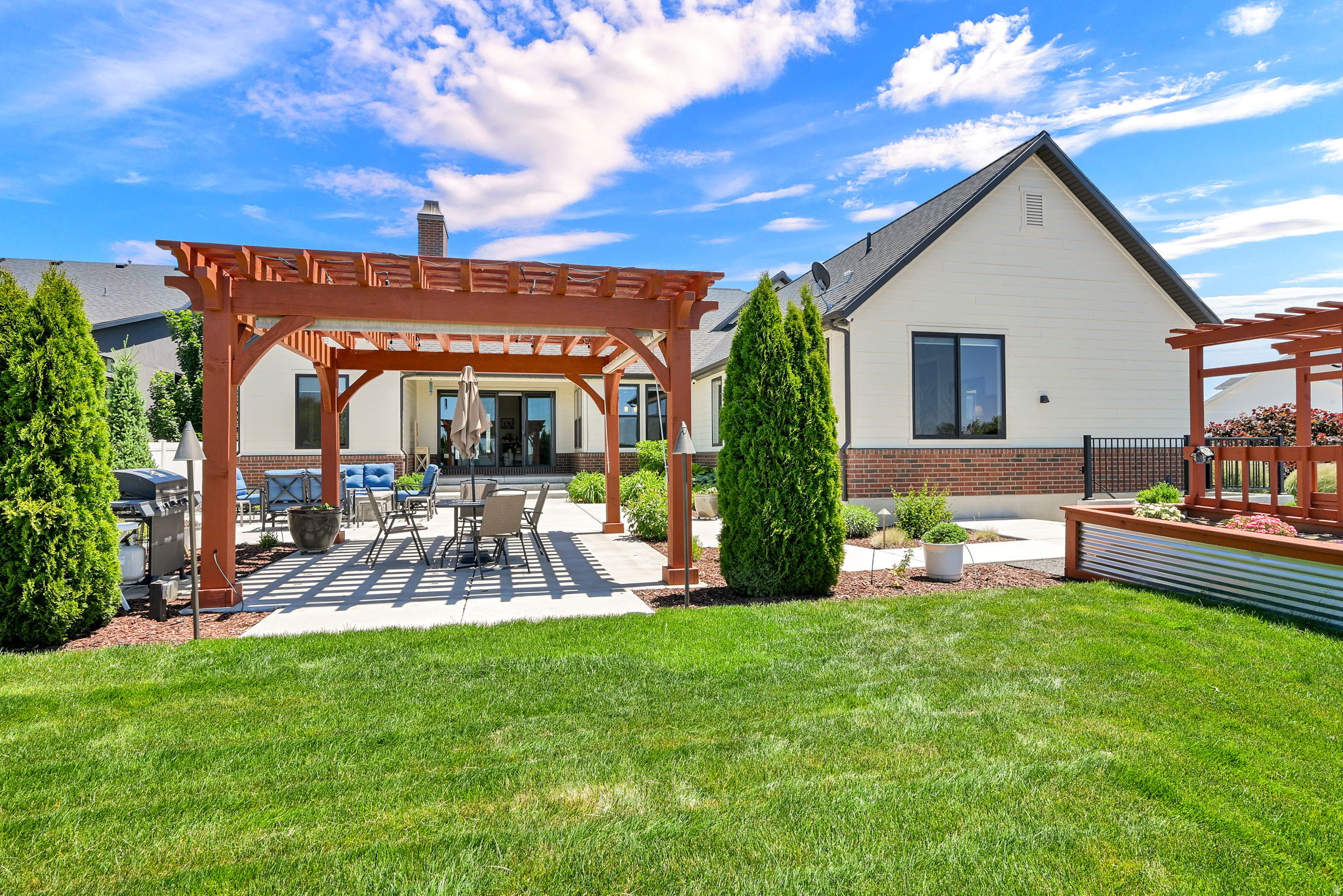 MARY'S MEADOWS - Residential