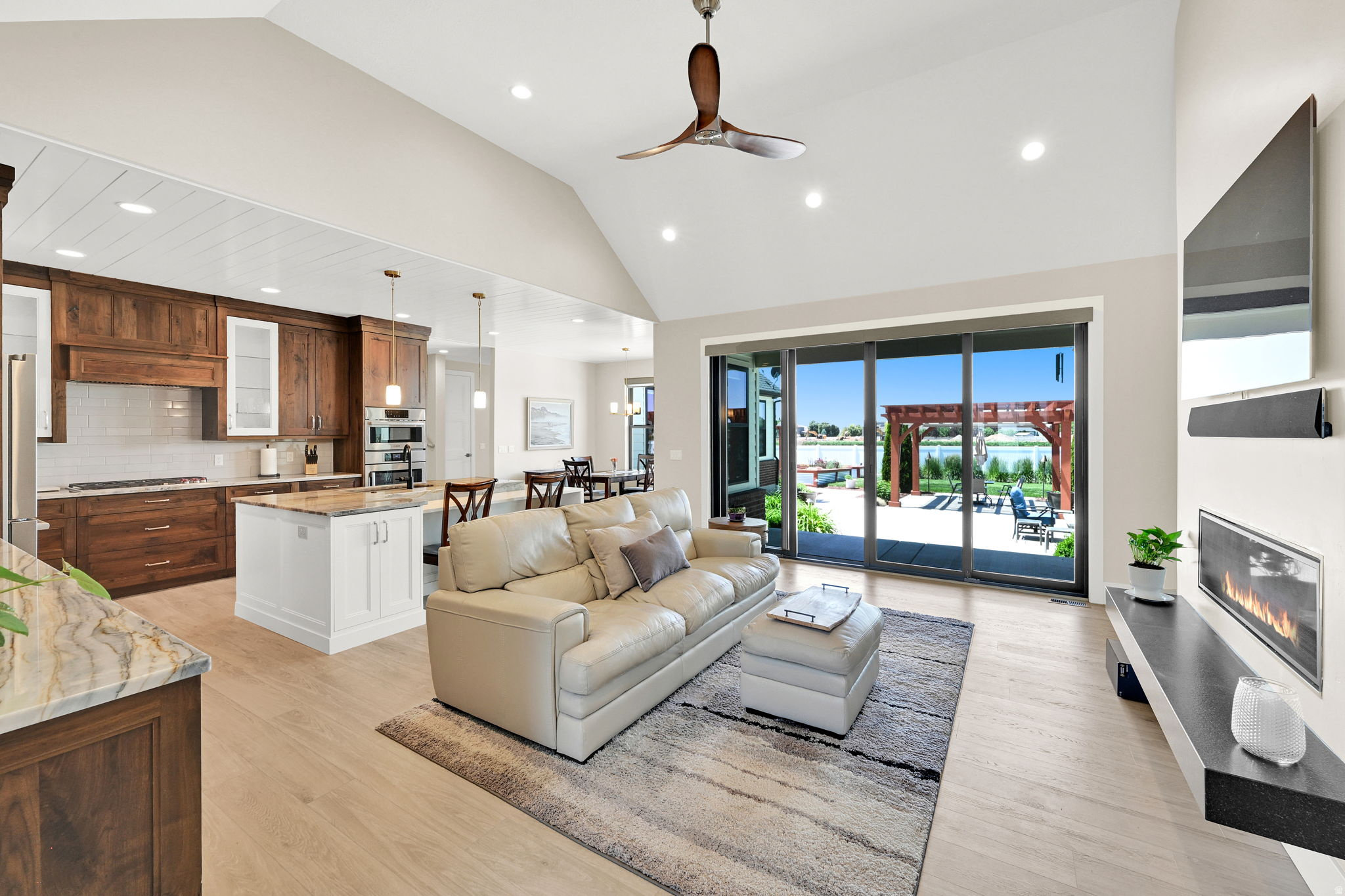 MARY'S MEADOWS - Residential