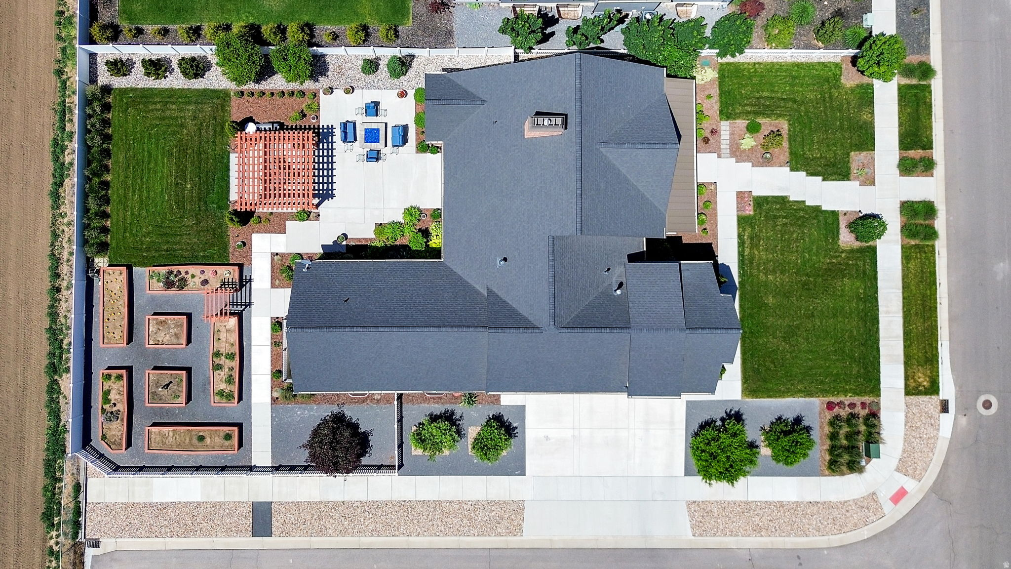 MARY'S MEADOWS - Residential