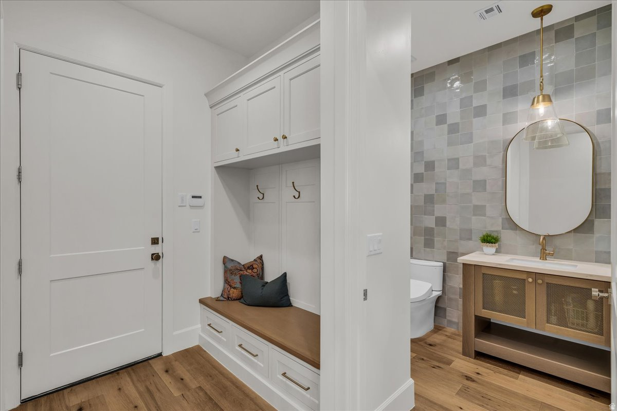 CANYON VIEW RIDGE AT SUNBROOK 1 - Residential