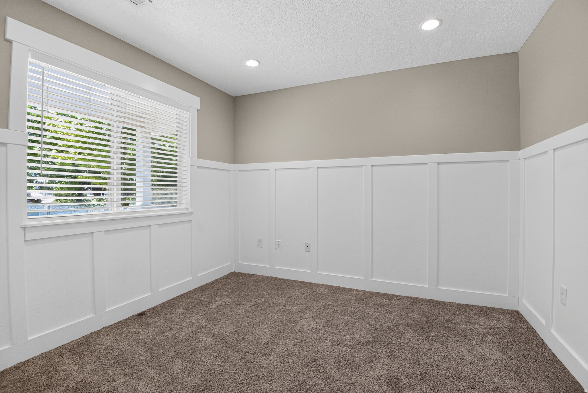 HOLLYWOOD - Residential