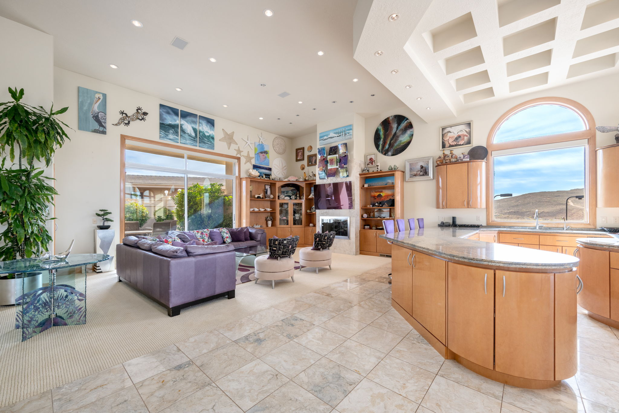 FALCON POINT - Residential