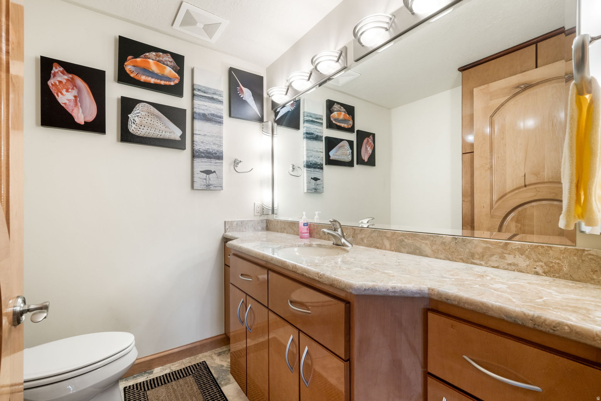 FALCON POINT - Residential