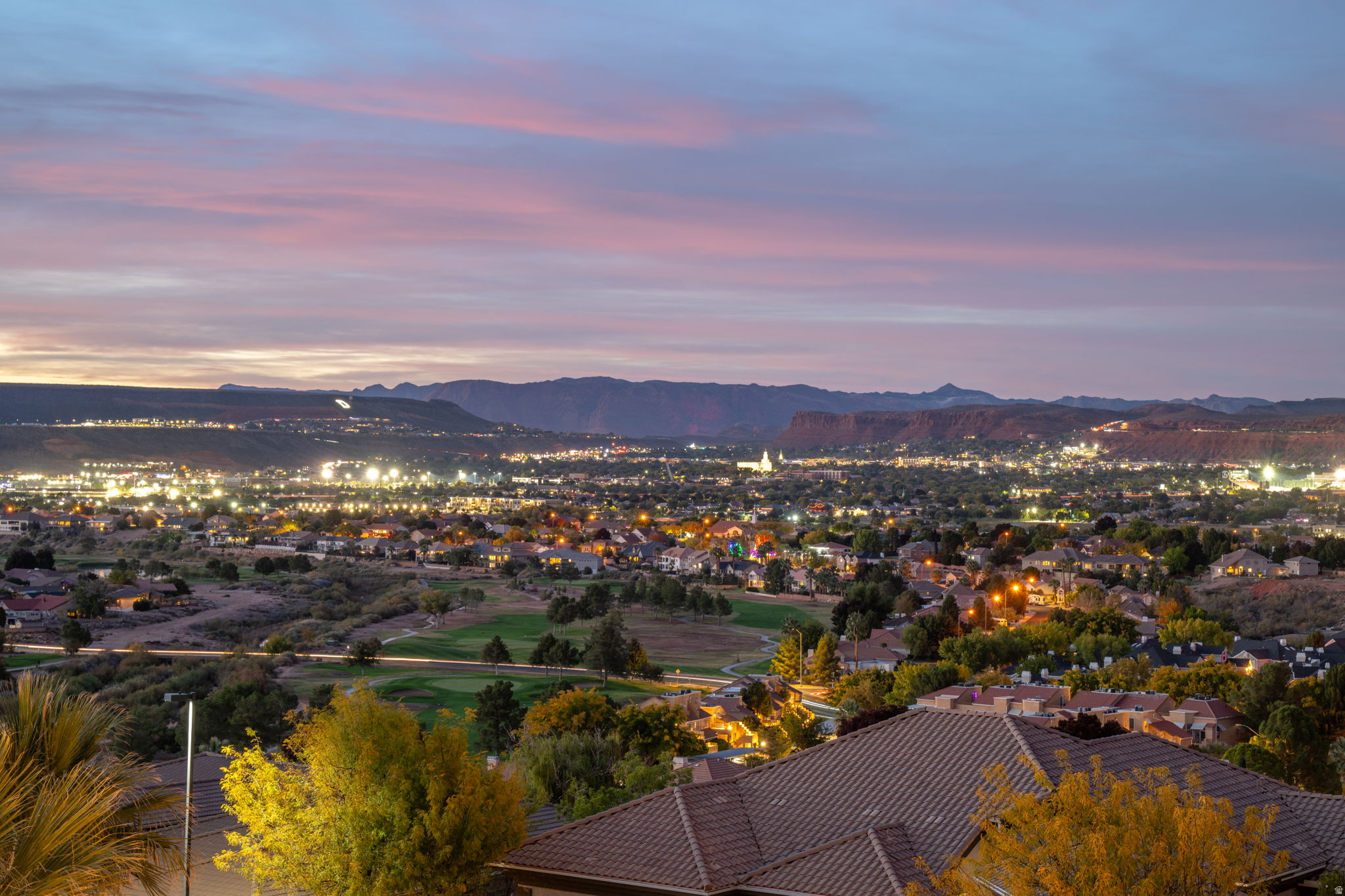 FALCON POINT - Residential
