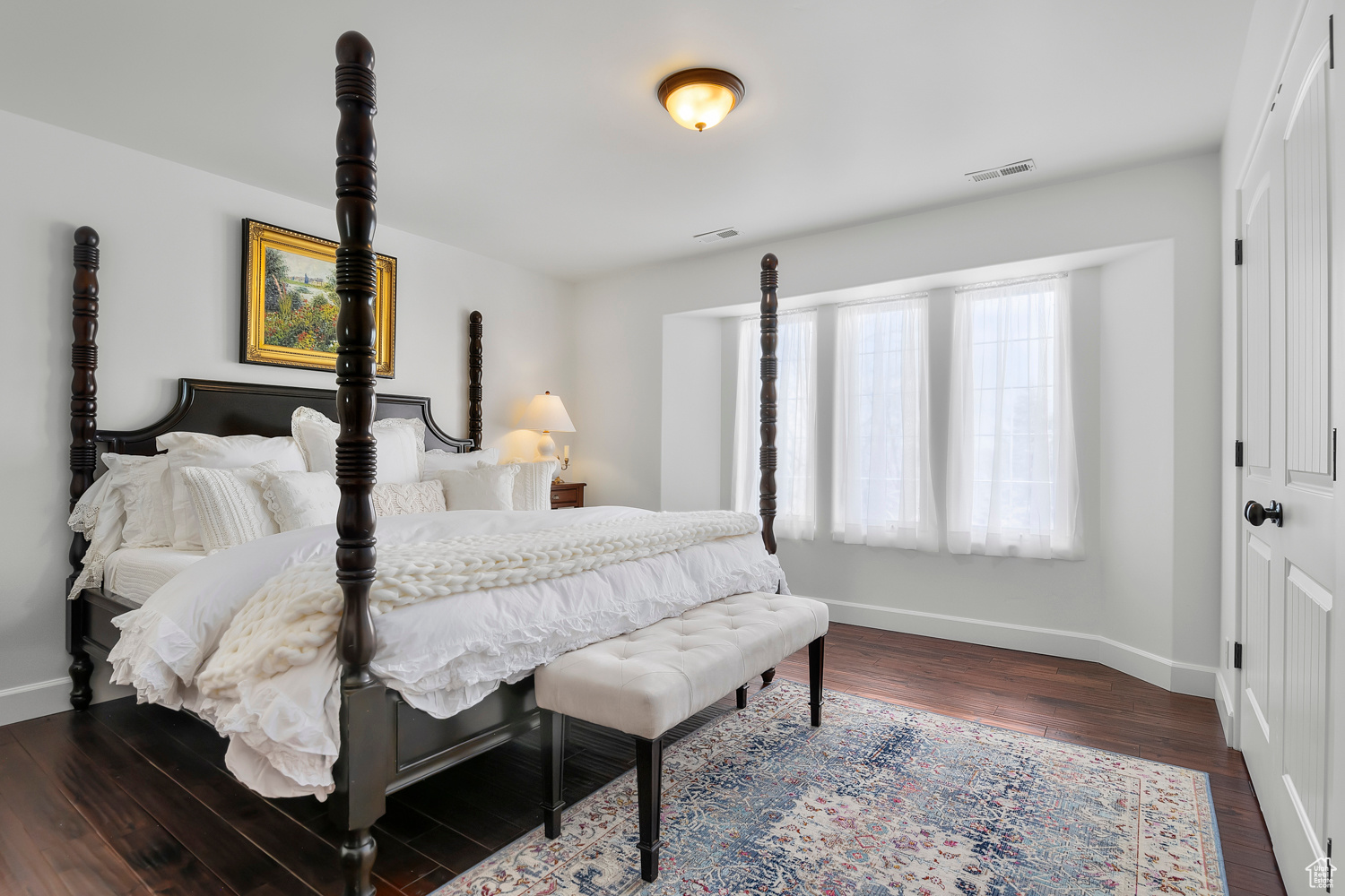 WOODLAND HILLS - Residential