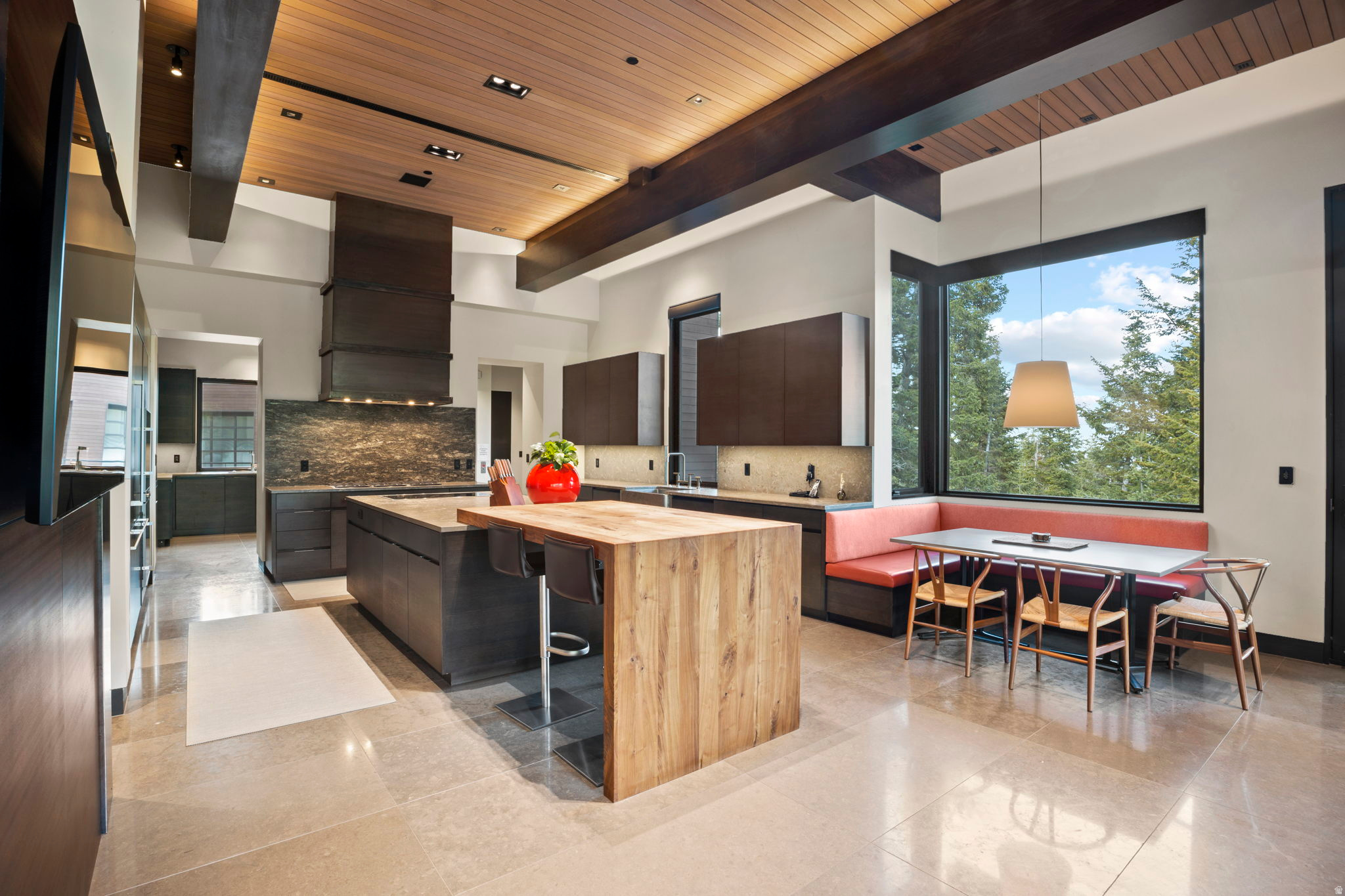 WHITE PINE RANCHES - Residential