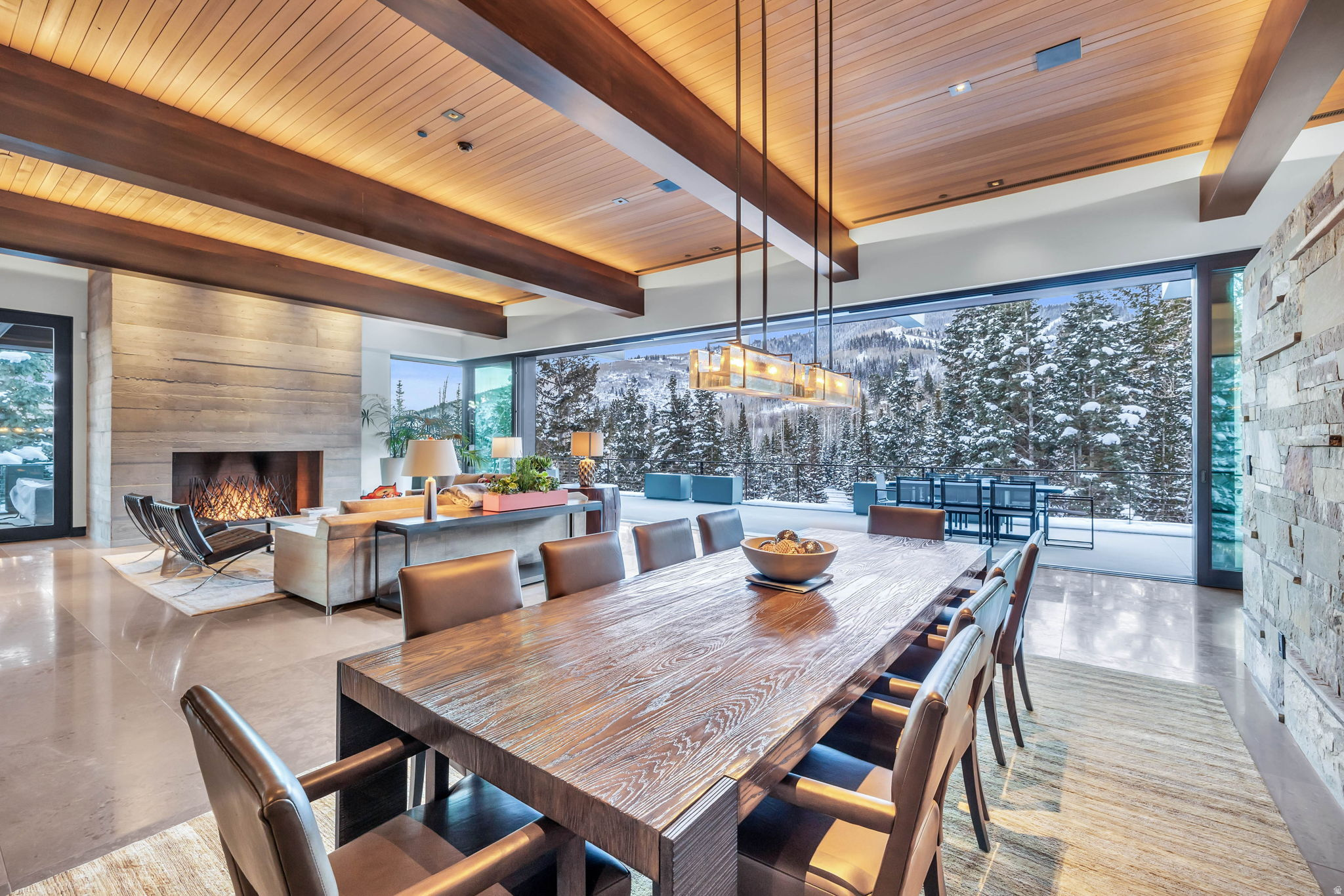 WHITE PINE RANCHES - Residential