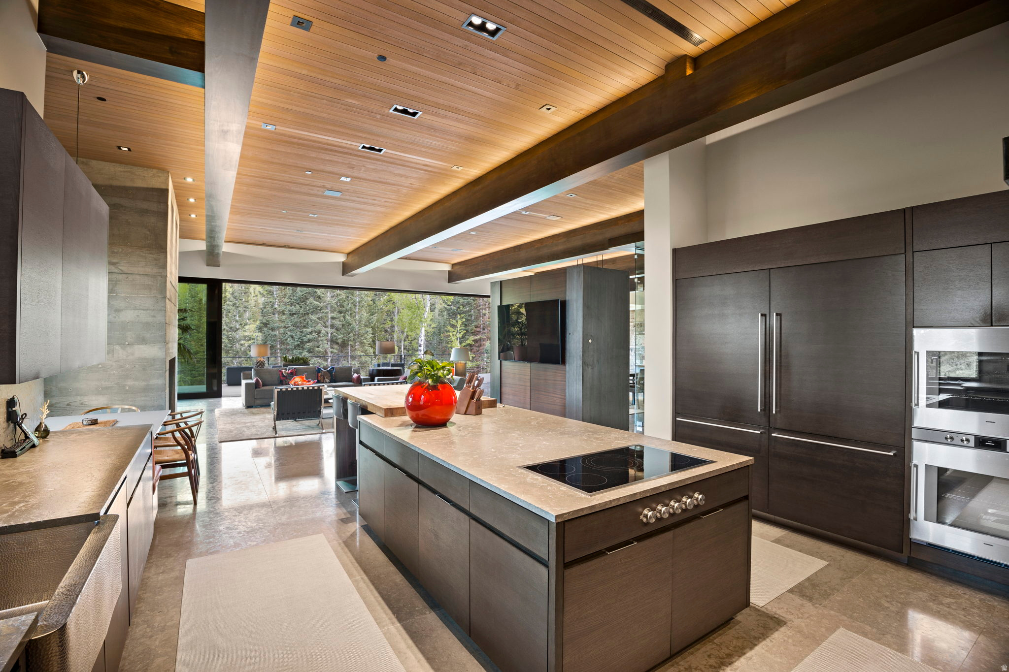 WHITE PINE RANCHES - Residential