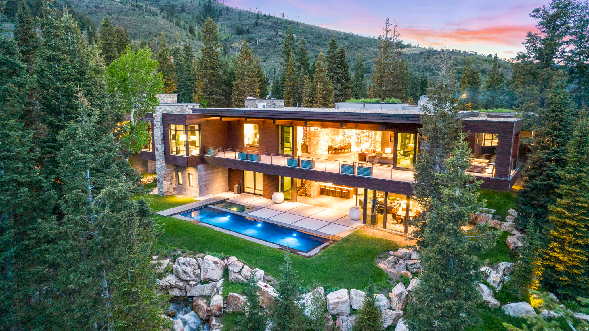 WHITE PINE RANCHES - Residential