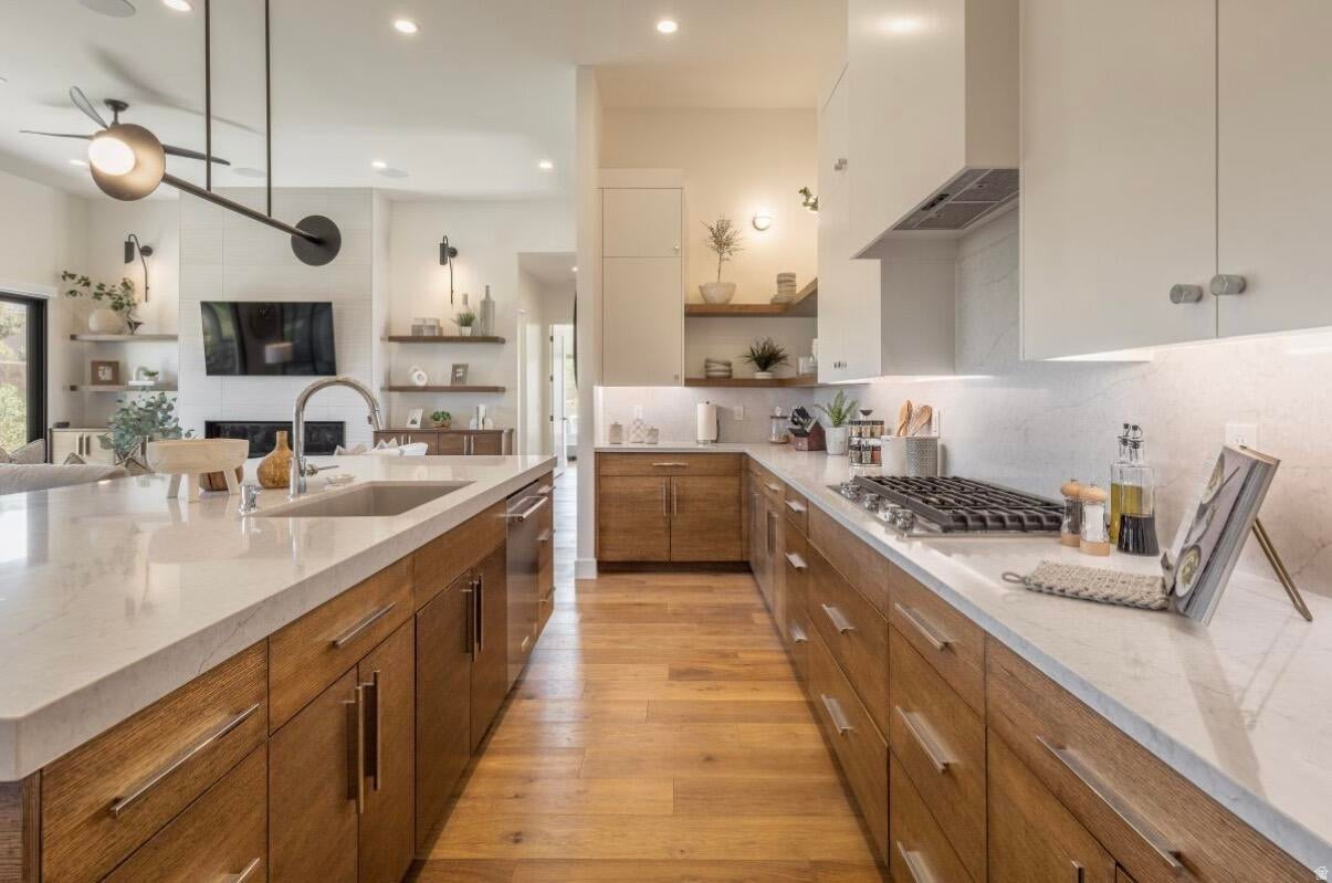 LEDGES OF ST GEORGE PH 7 - Residential