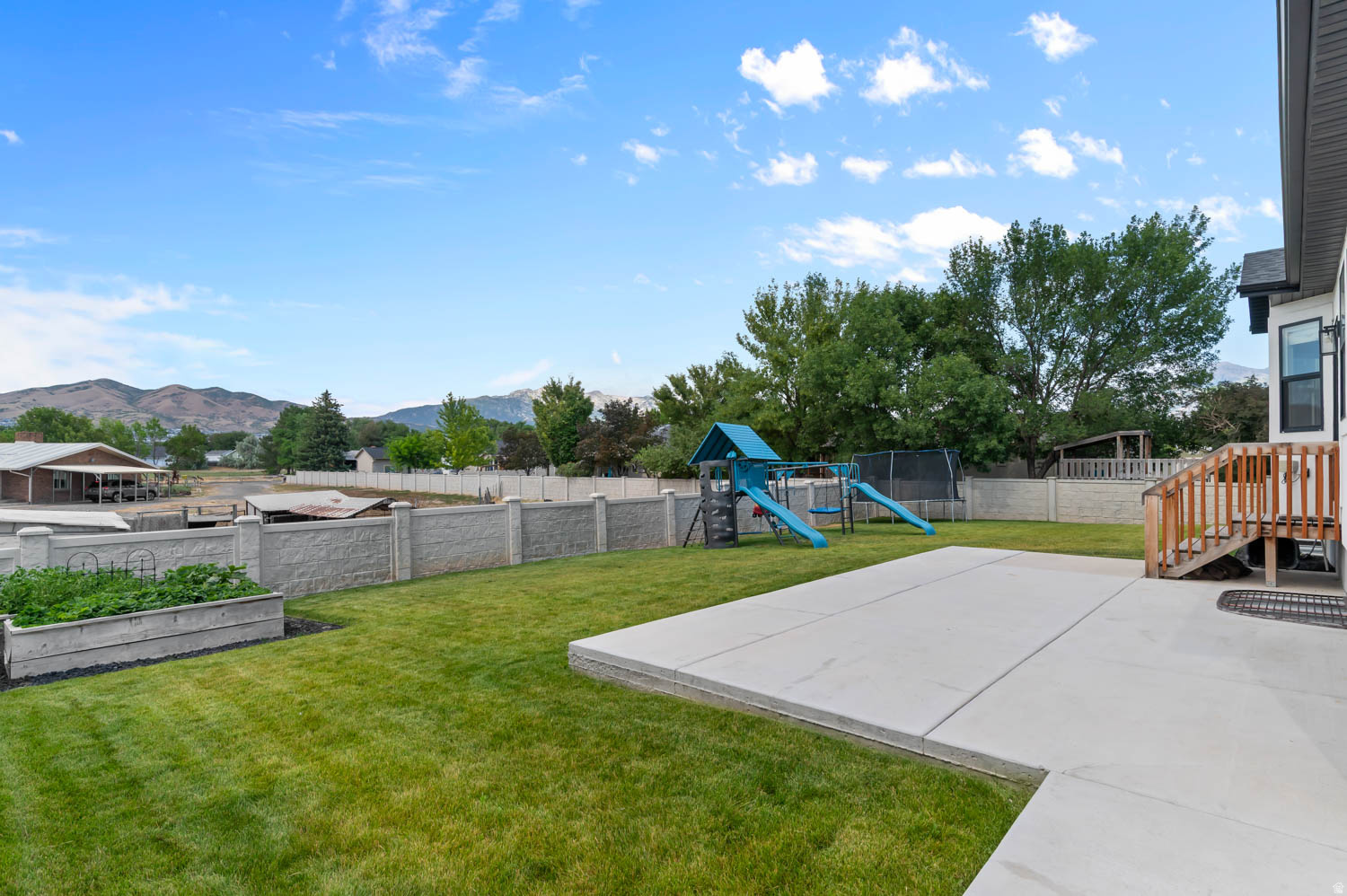 MITCHELL - Residential