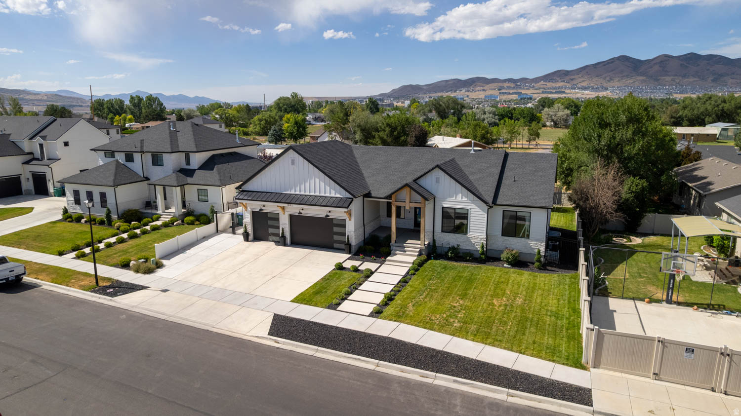 MITCHELL - Residential