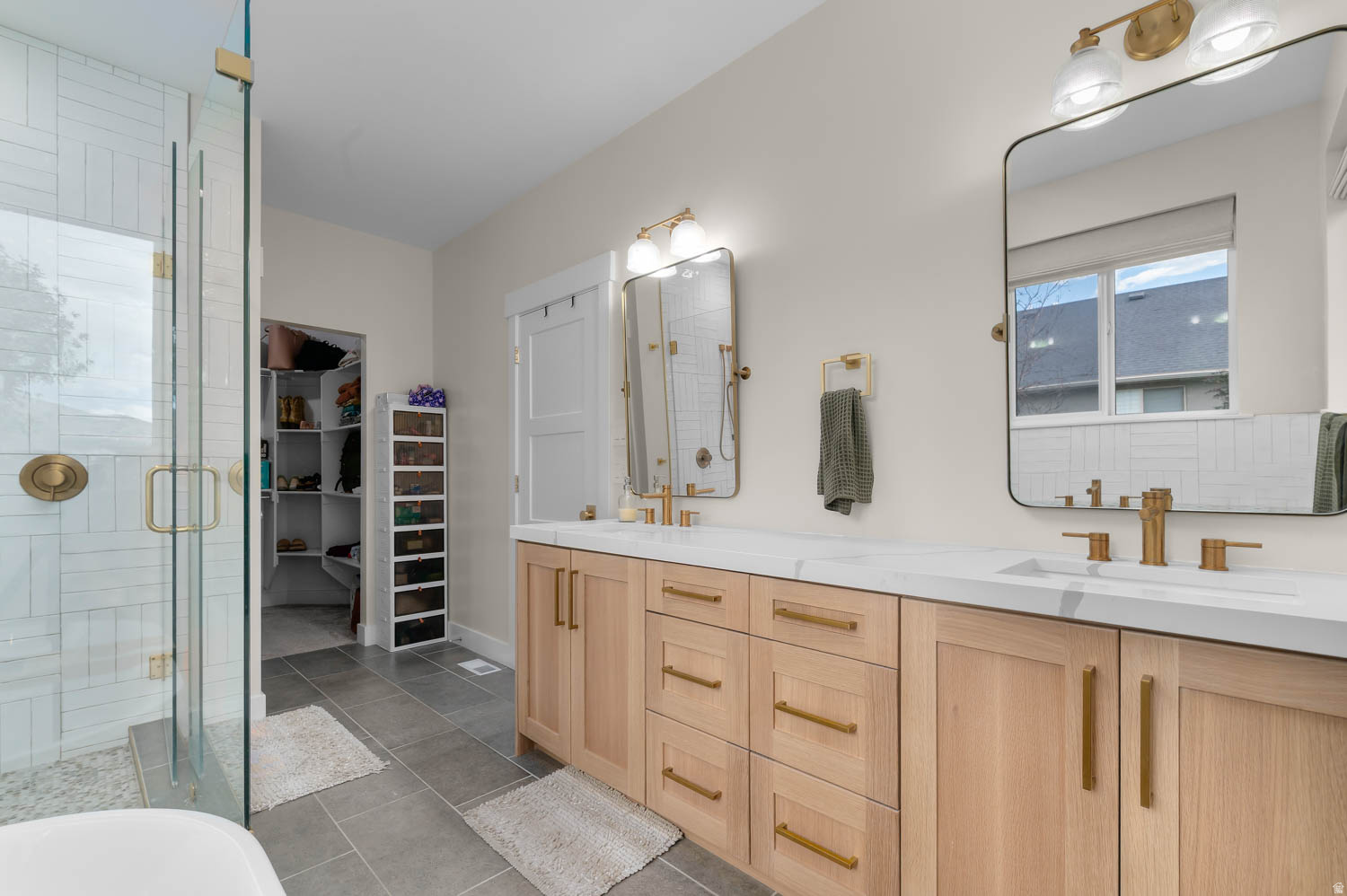 MITCHELL - Residential