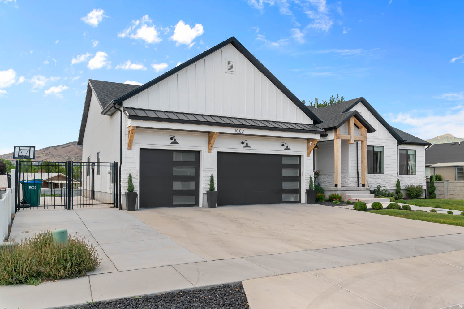 MITCHELL - Residential