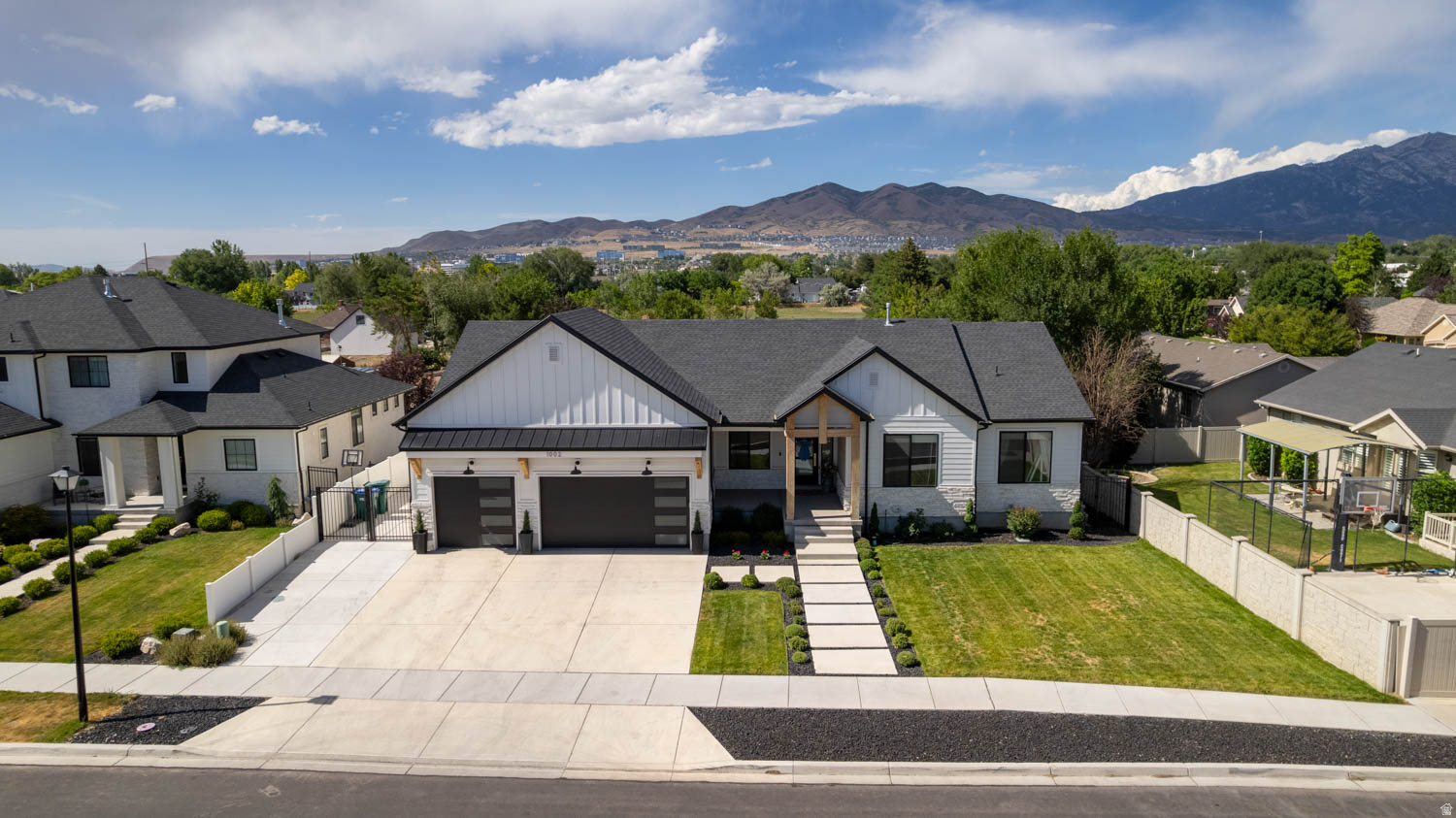MITCHELL - Residential