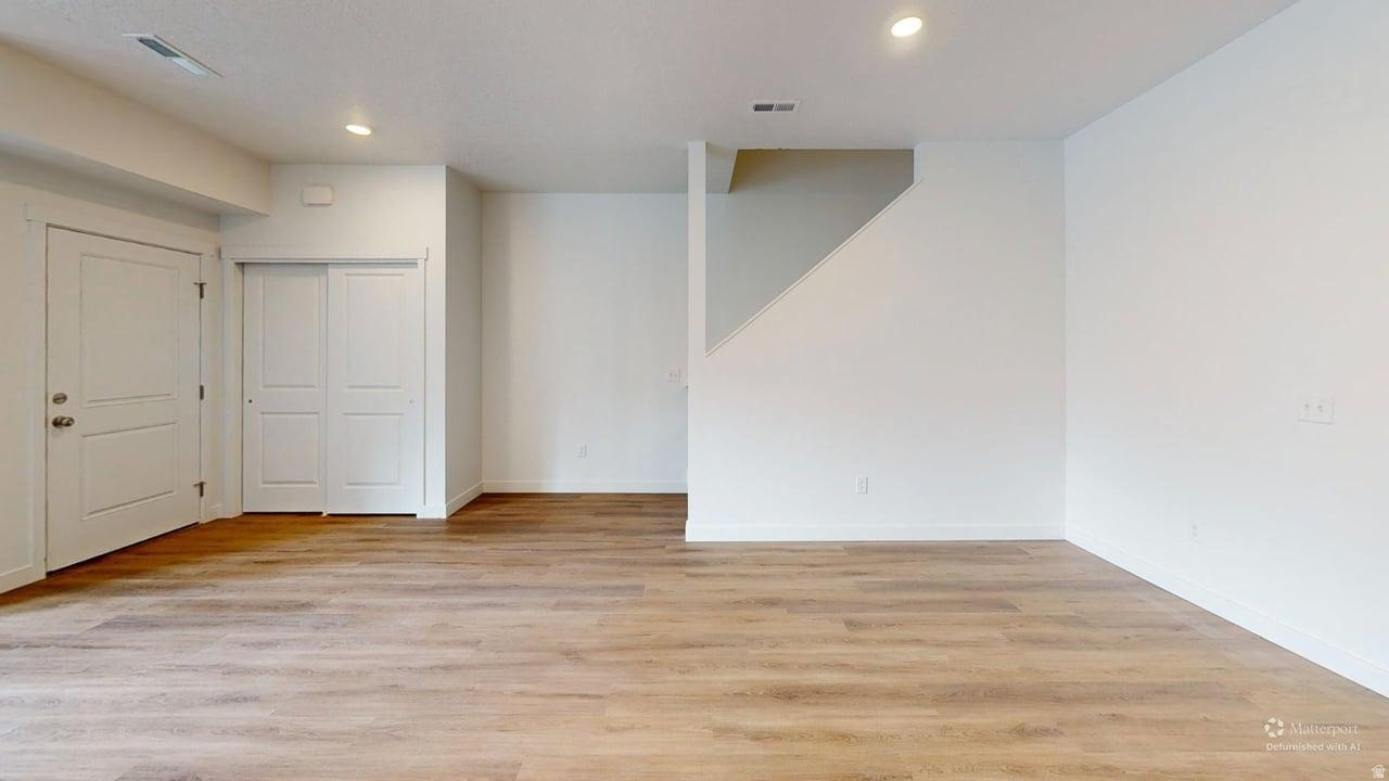 PHEASANTBROOK - Residential