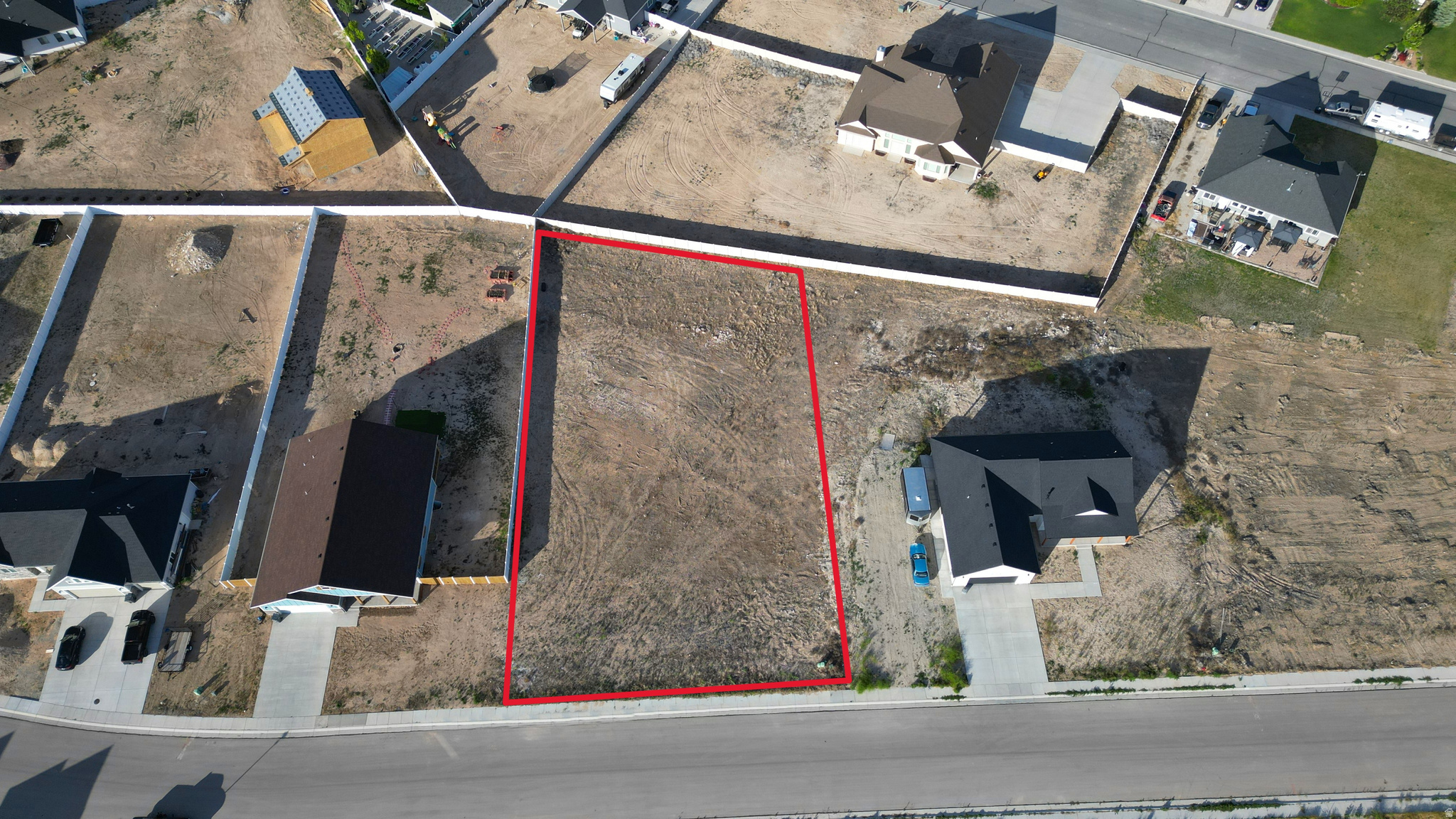 MAYFIELD ESTATES - Land