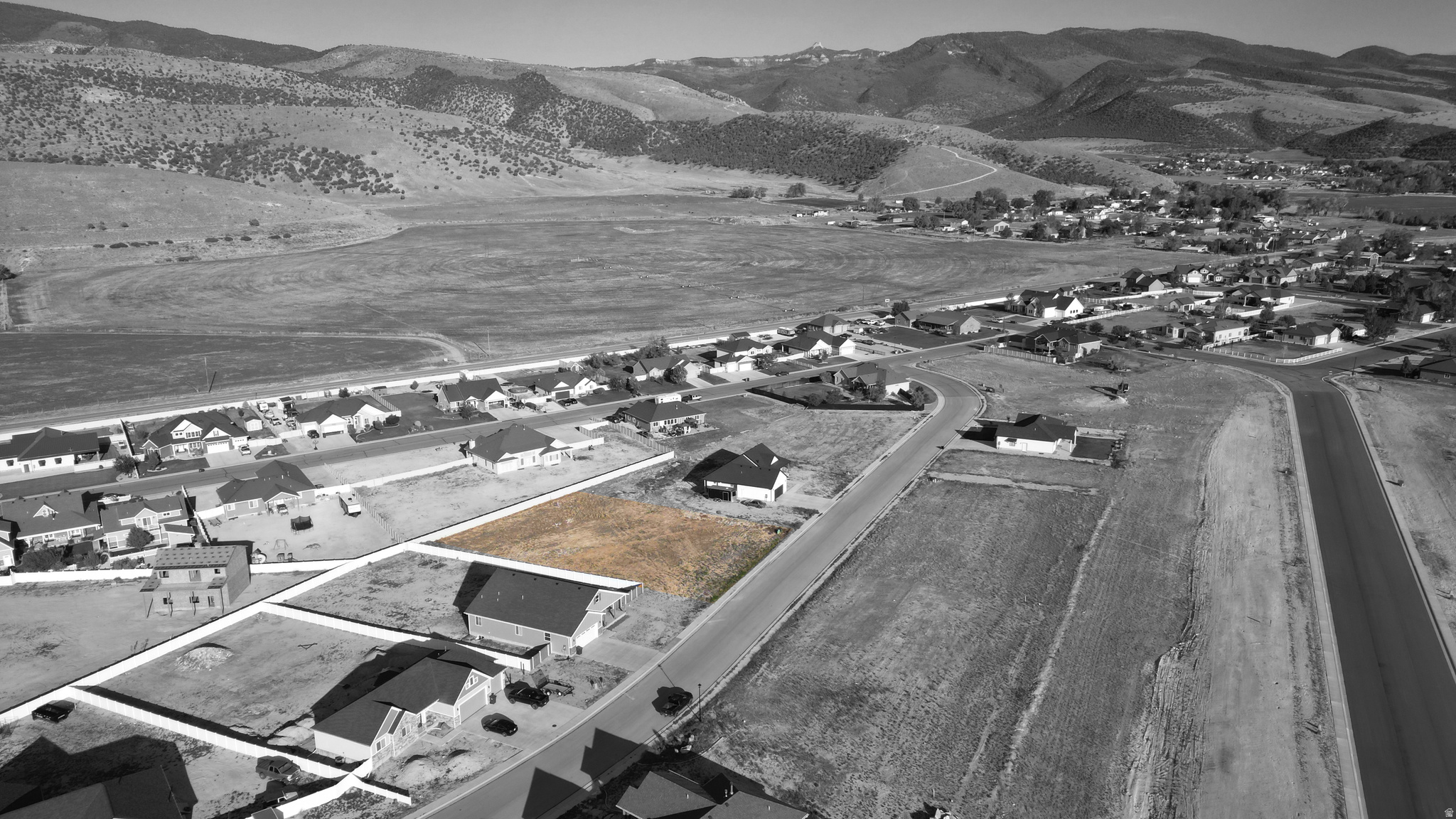 MAYFIELD ESTATES - Land
