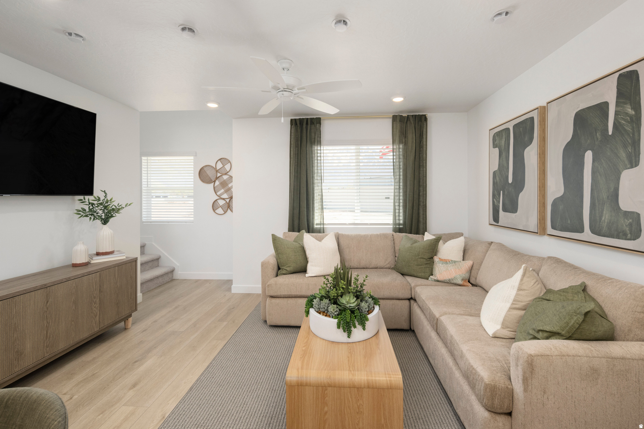 SILVER OAKS - Residential