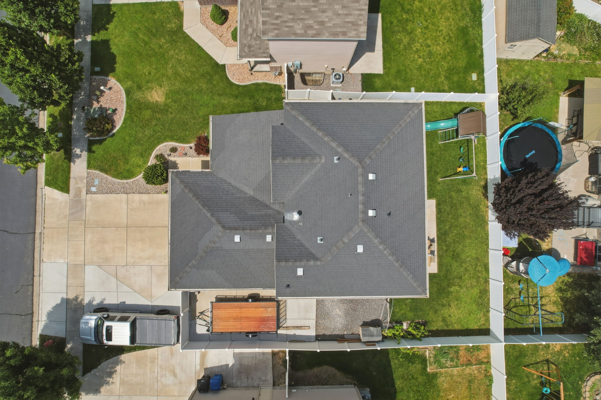 SPANISH VISTA - Residential
