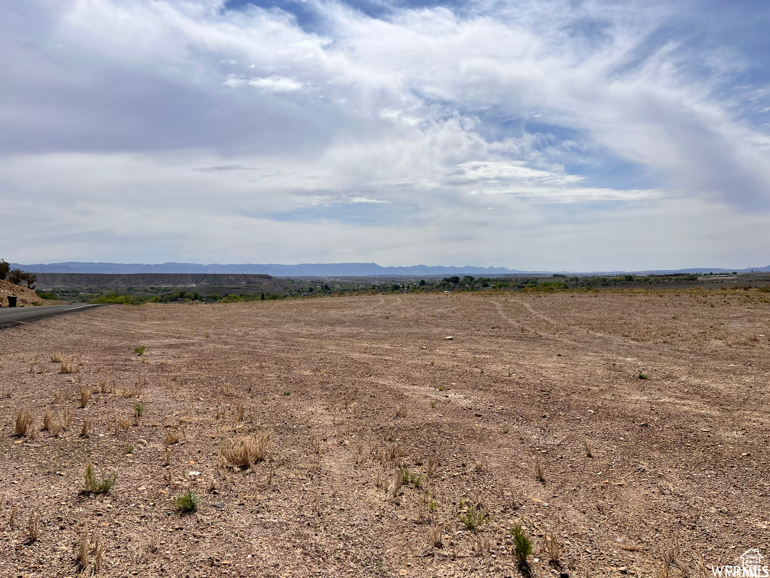PINNACLE HEIGHTS SUB - Land