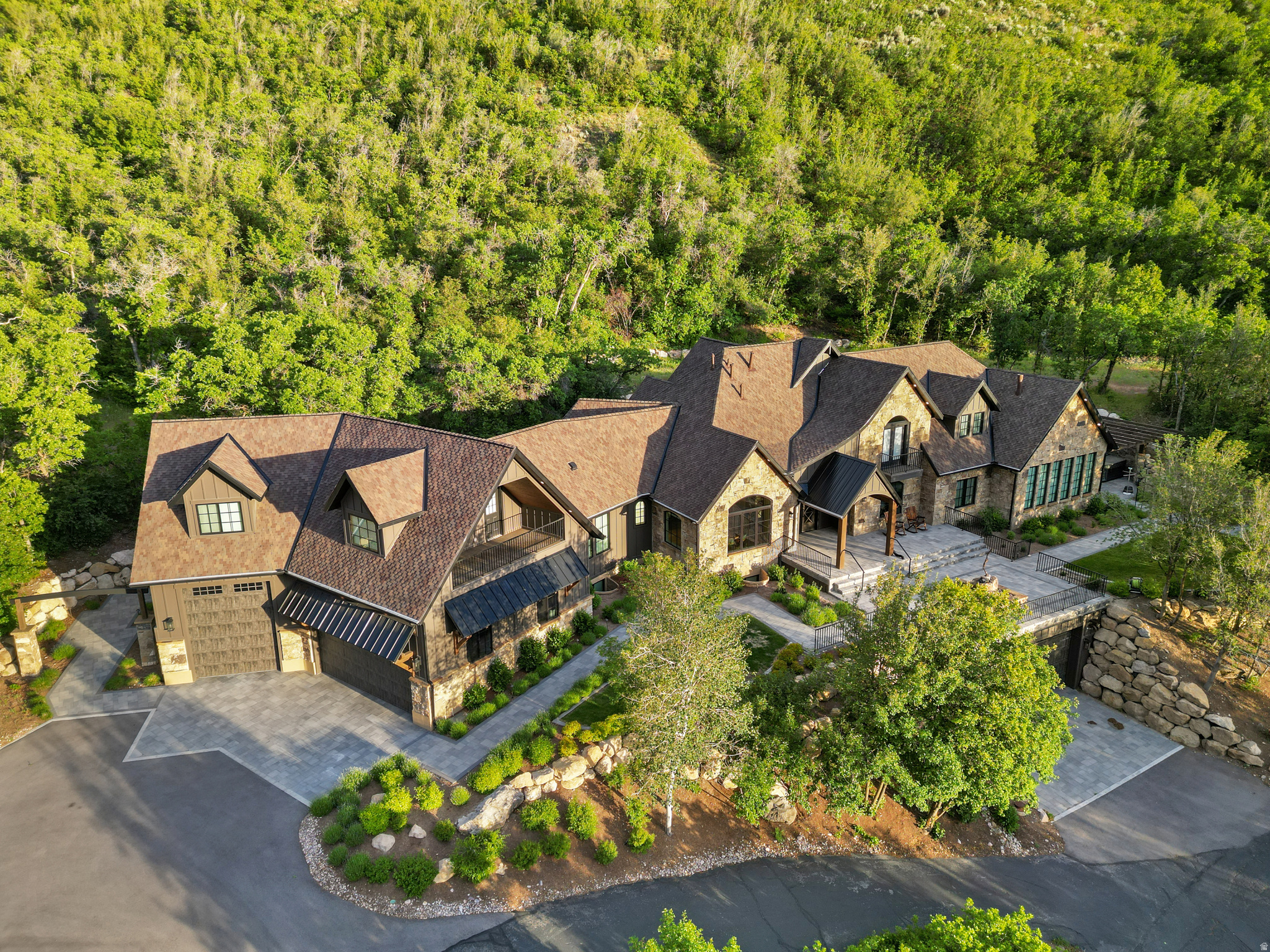 MEADOWS AT HOBBLE CREEK - Residential