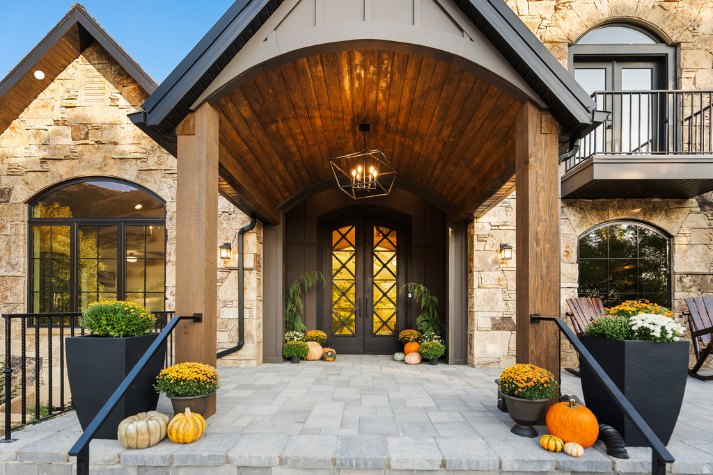 MEADOWS AT HOBBLE CREEK - Residential