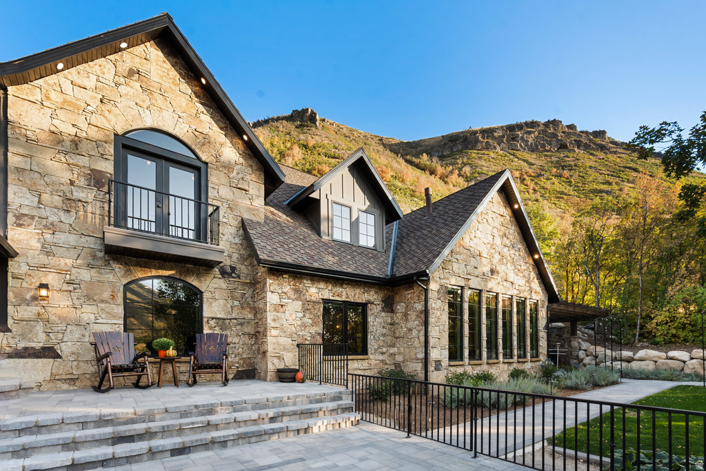 MEADOWS AT HOBBLE CREEK - Residential