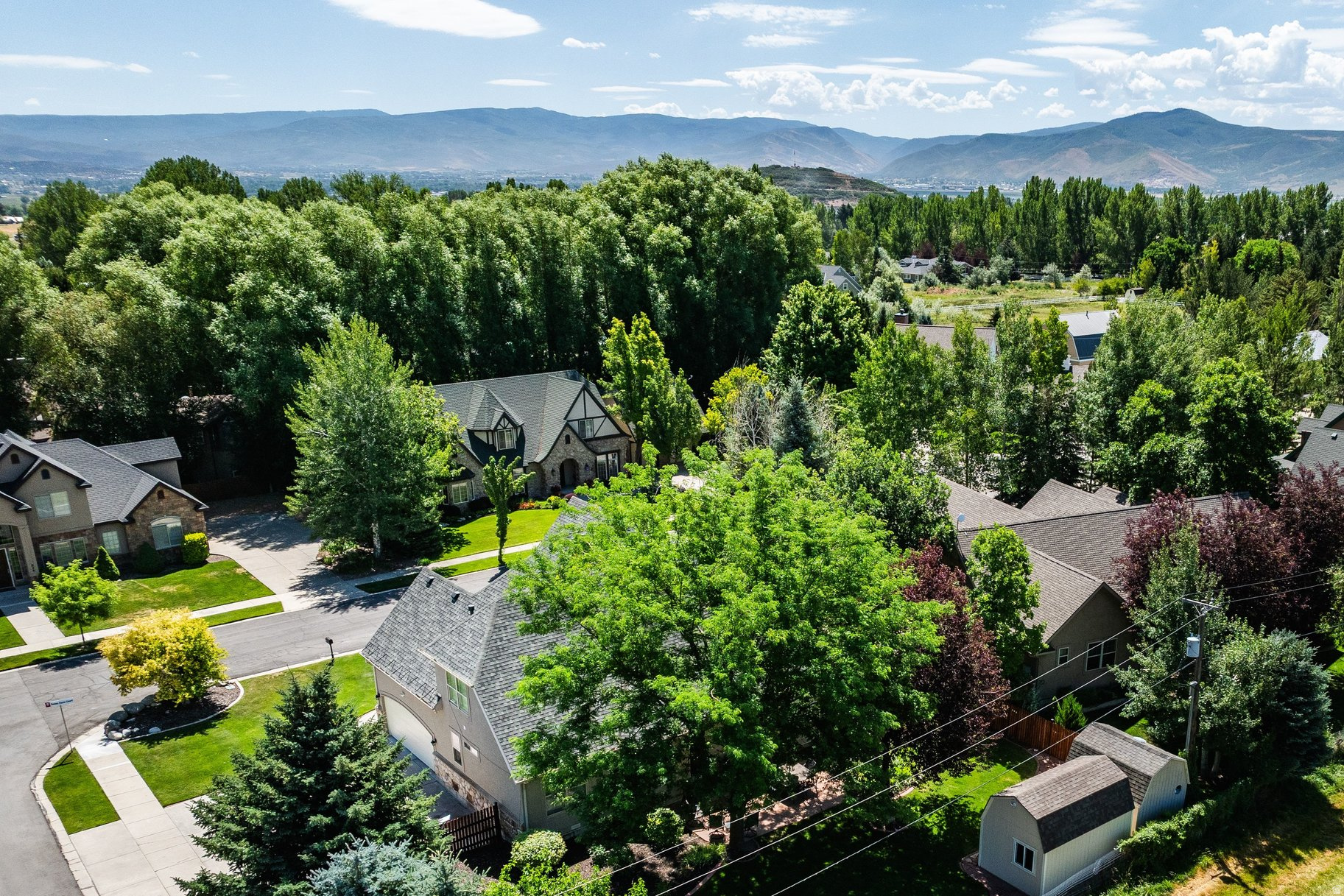 SWISS FARM - Residential