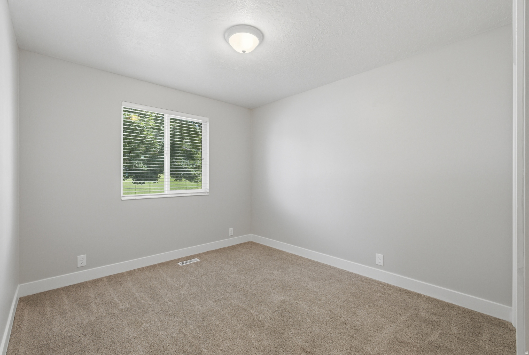 SUNRISE MEADOWS - Residential