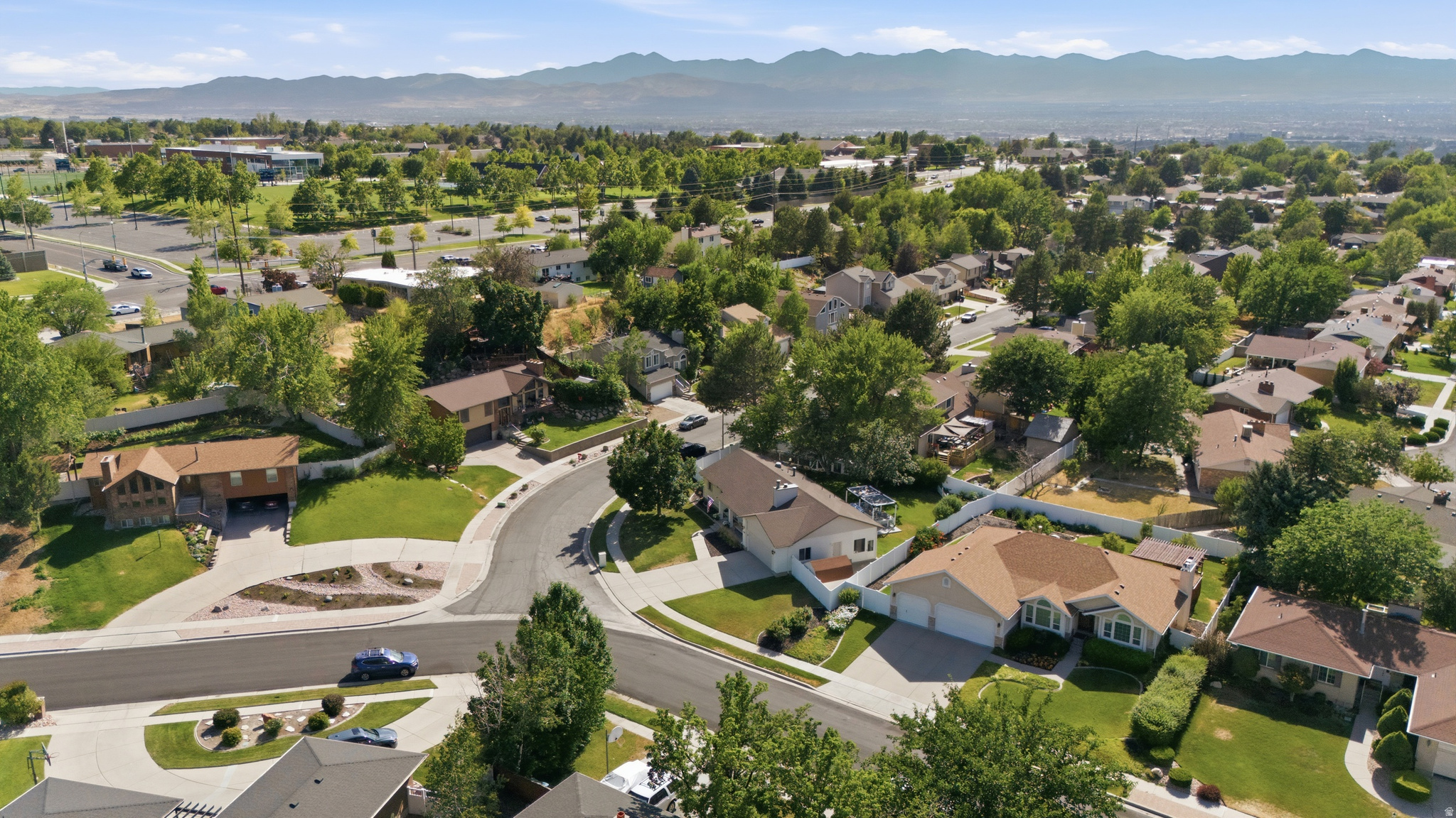 SUNRISE MEADOWS - Residential