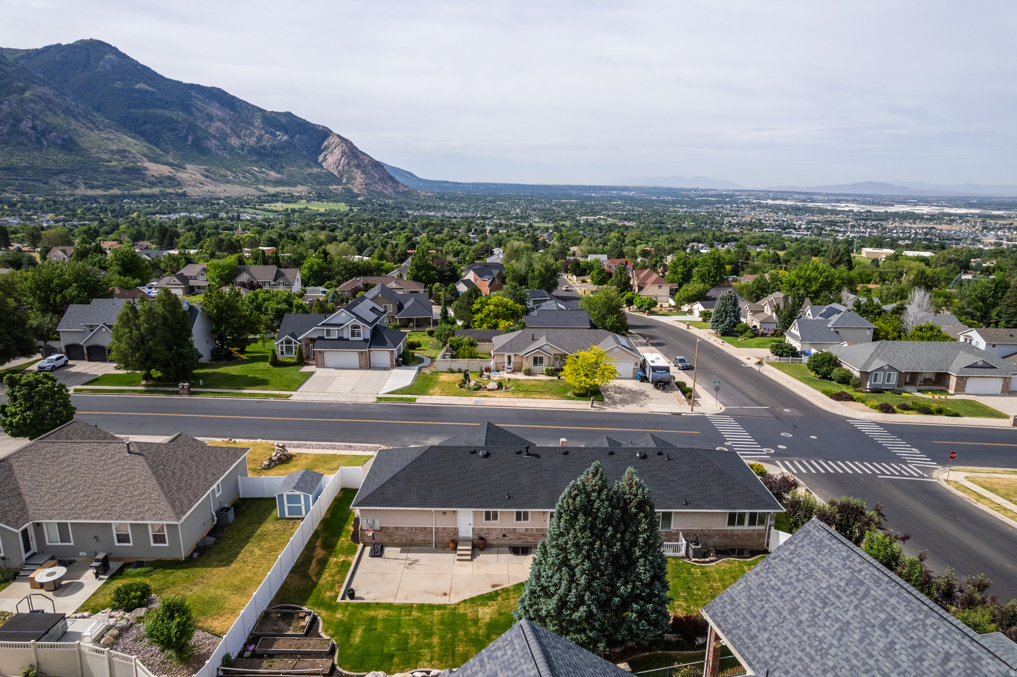 NORTH OAKS COVE - Residential