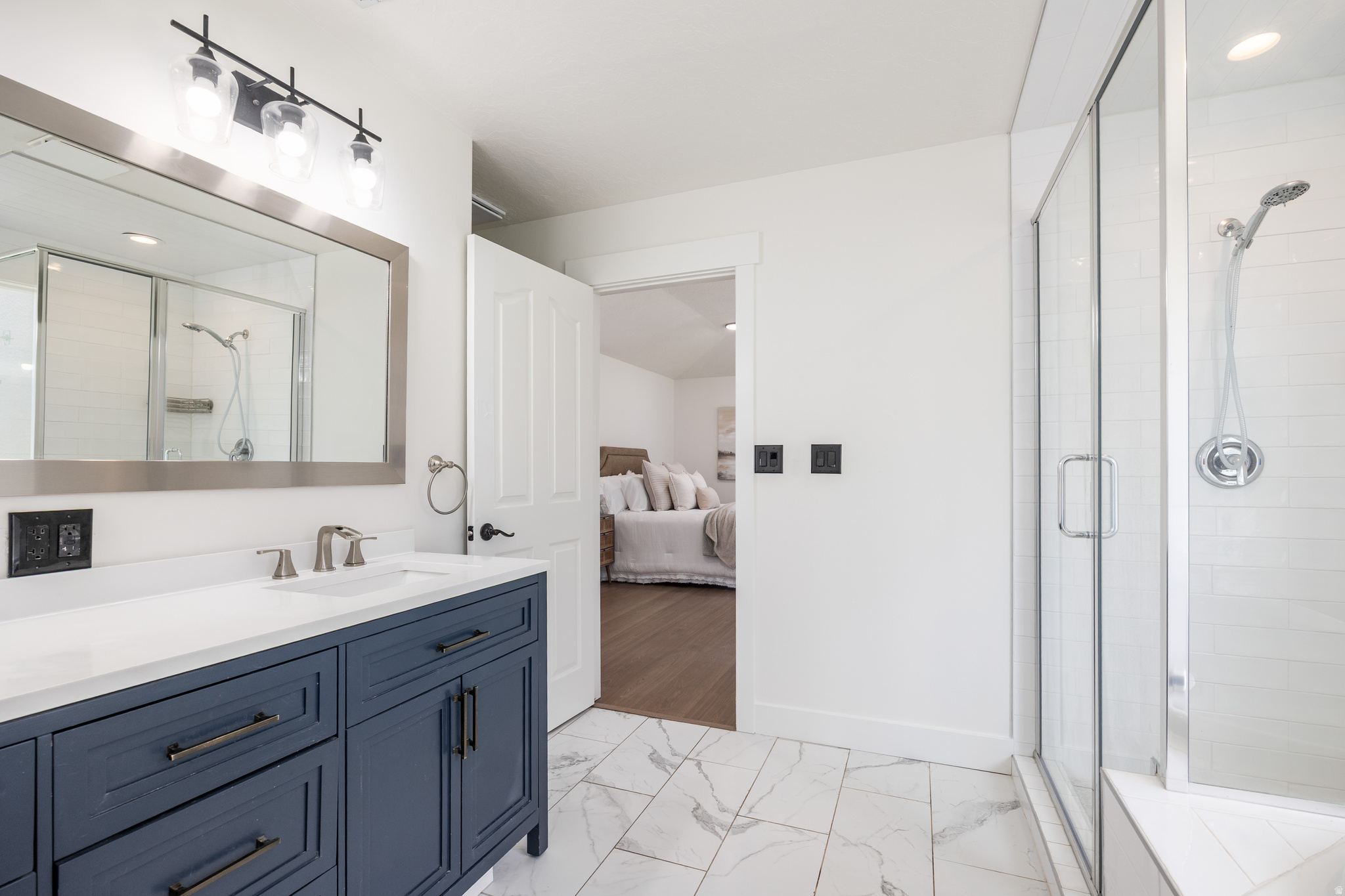 NORTH OAKS COVE - Residential
