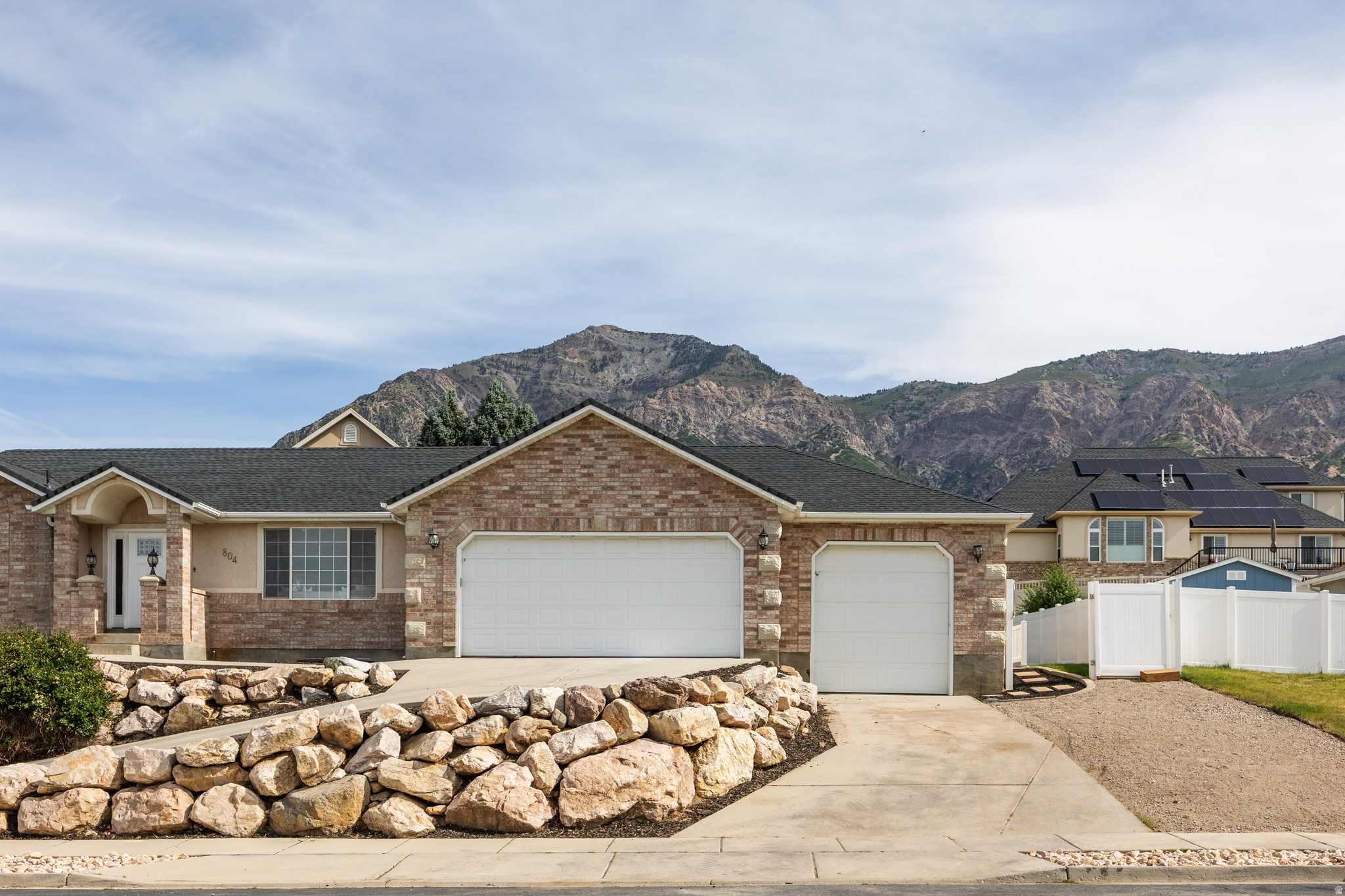 NORTH OAKS COVE - Residential