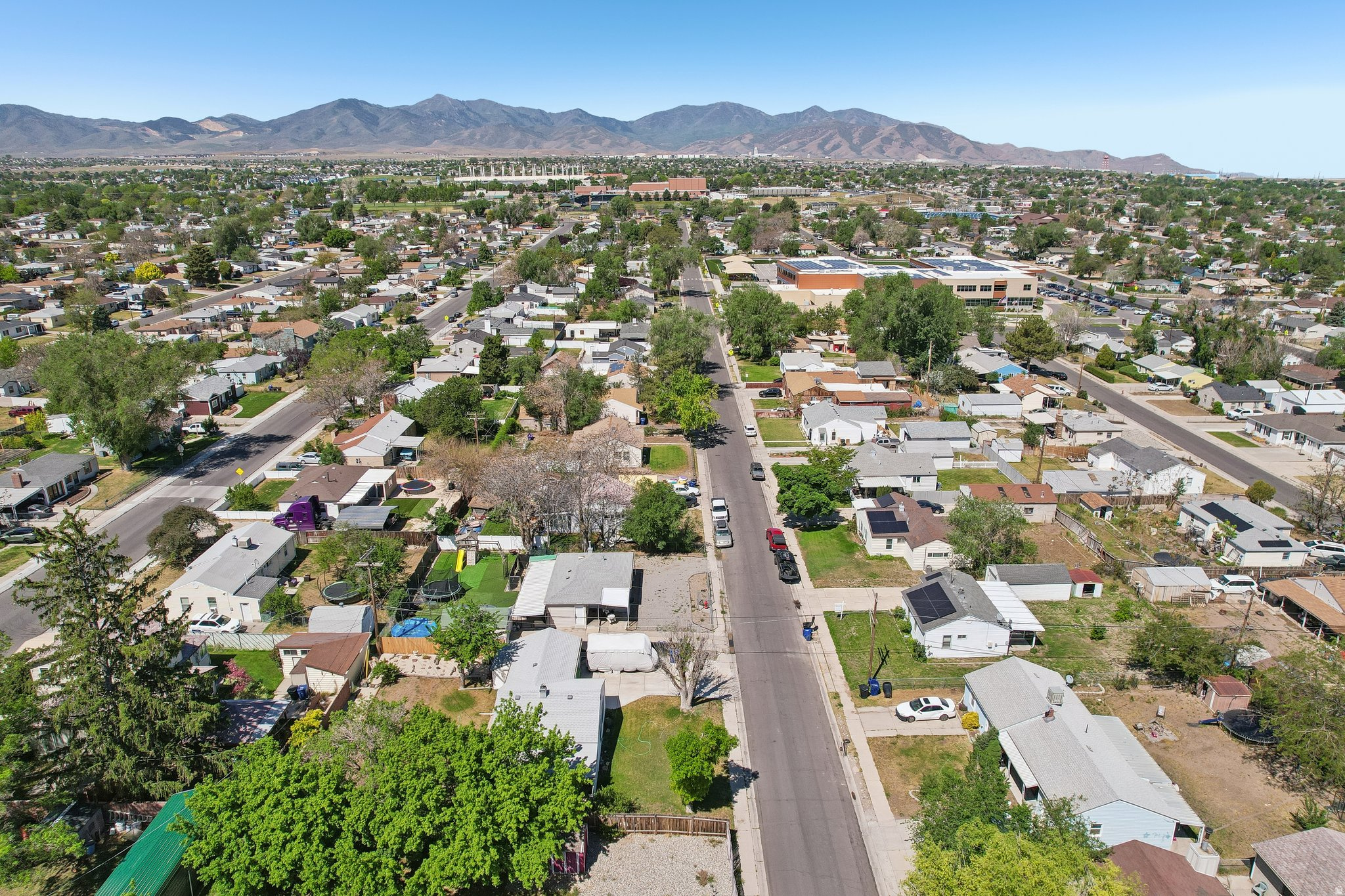 KEARNS TOWNSITE - Residential