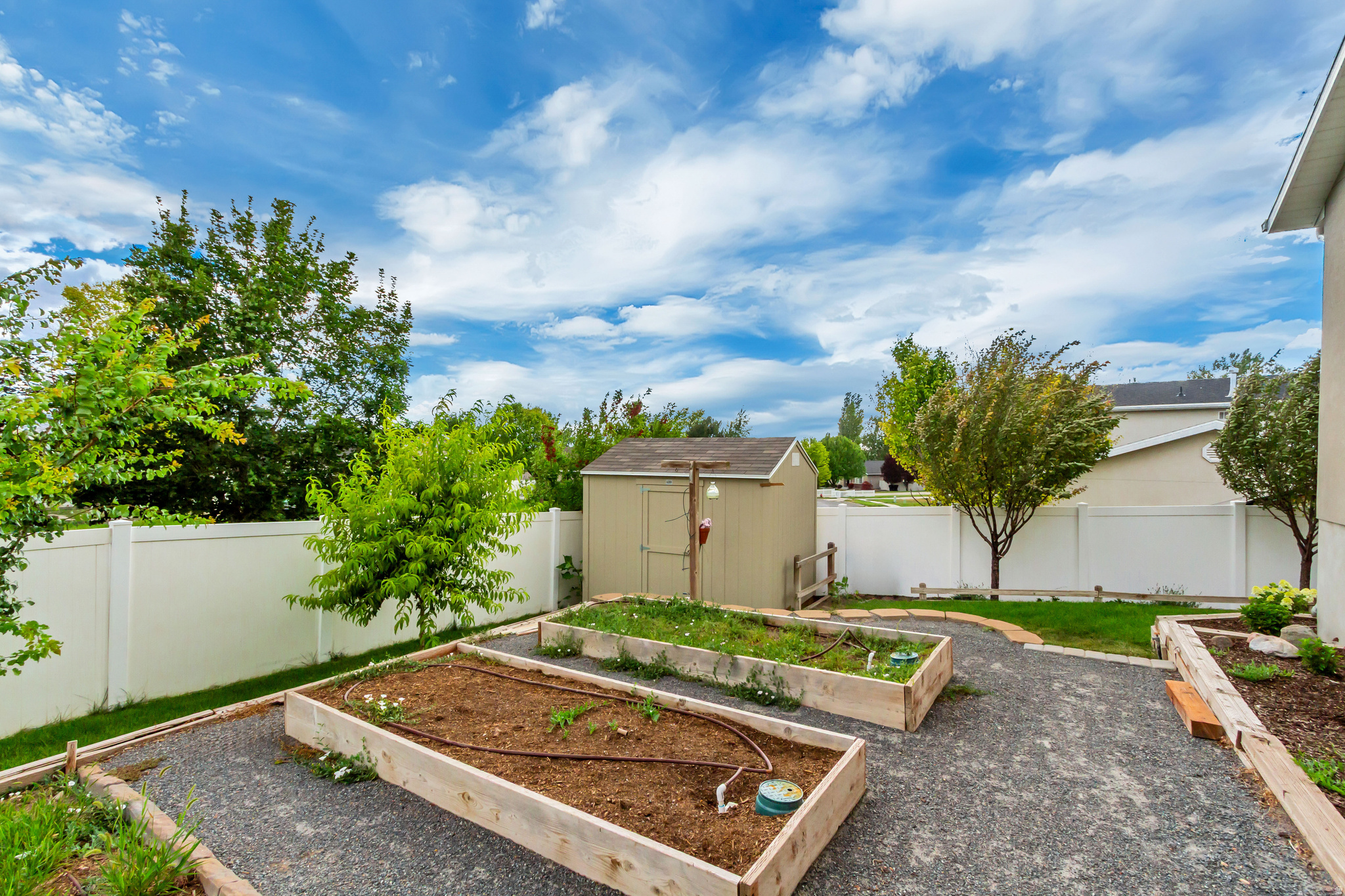 SADDLE BROOK ESTATES - Residential