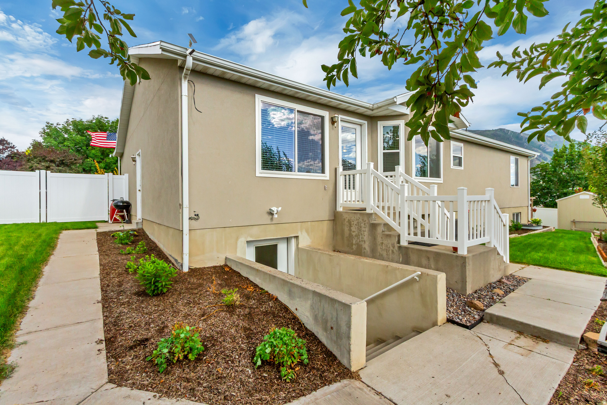 SADDLE BROOK ESTATES - Residential