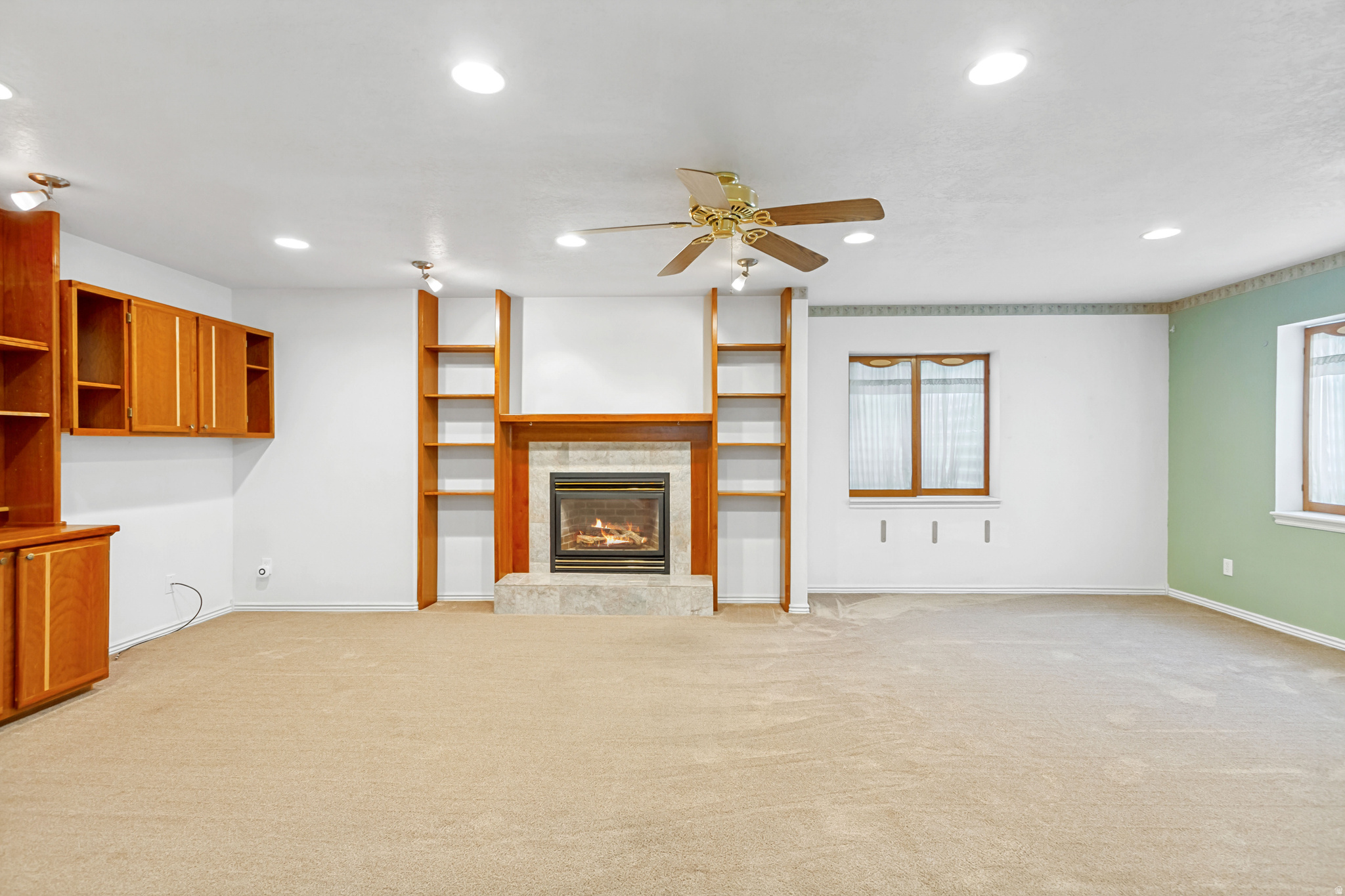 SADDLE BROOK ESTATES - Residential