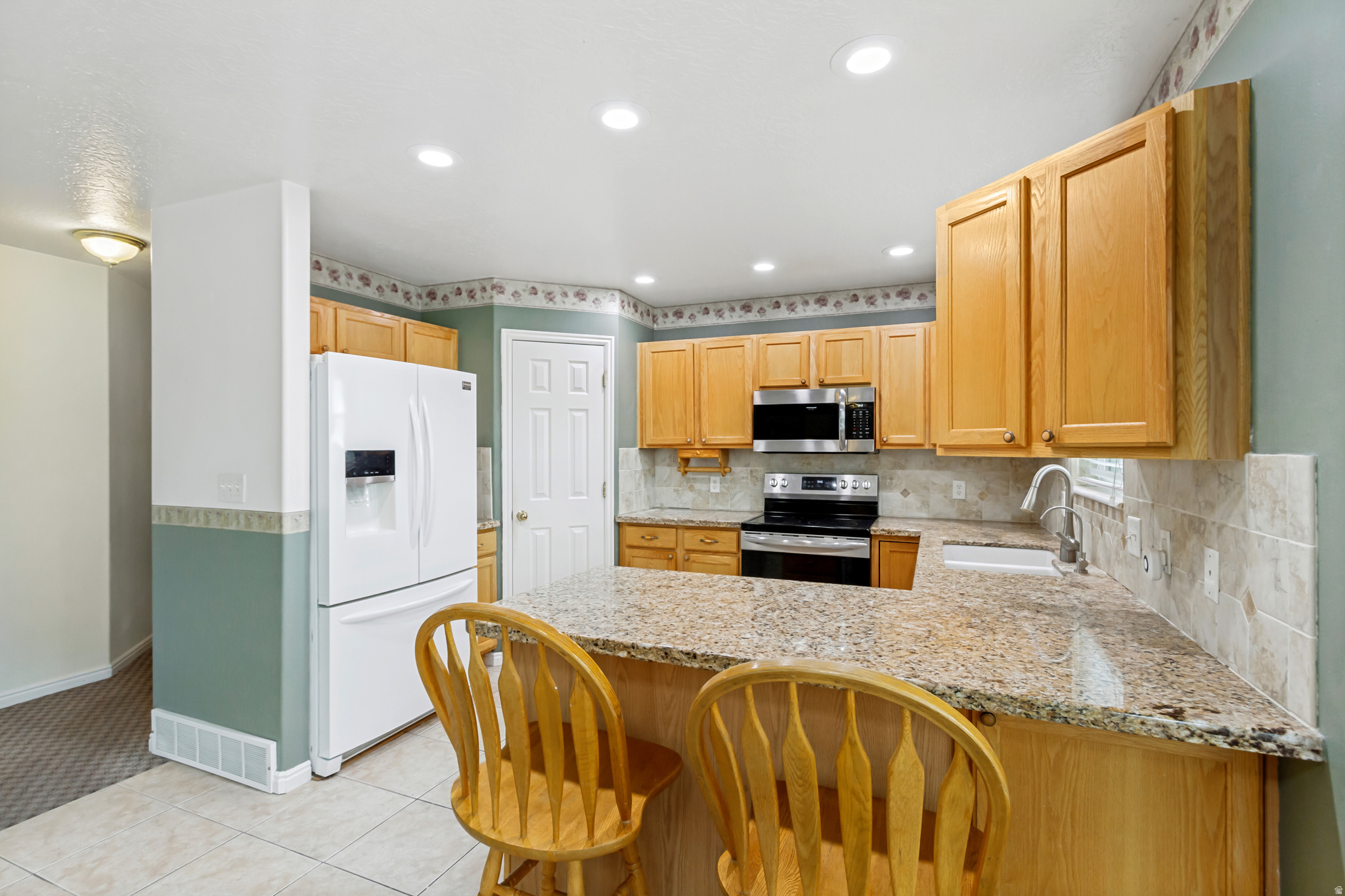 SADDLE BROOK ESTATES - Residential