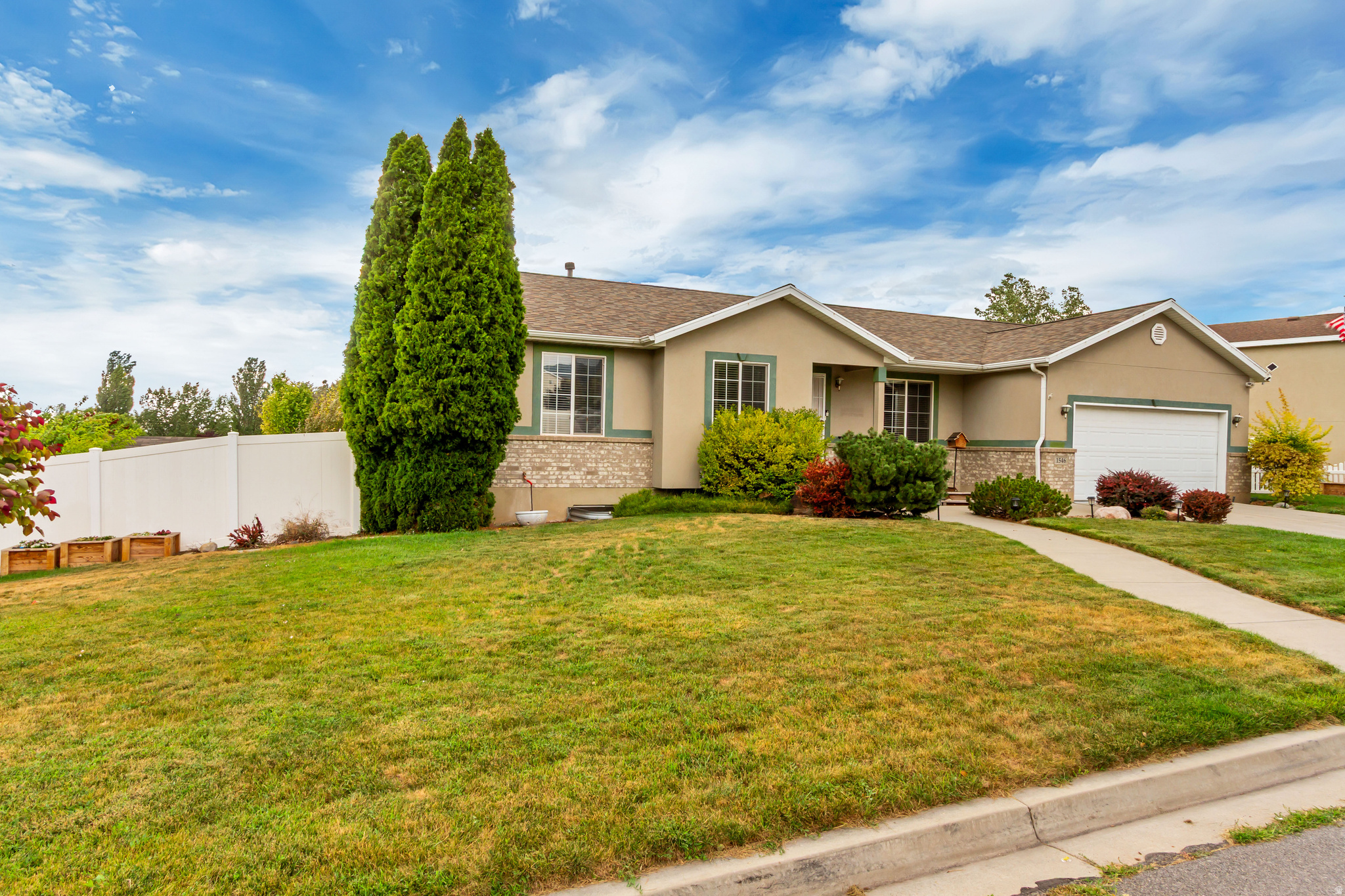 SADDLE BROOK ESTATES - Residential