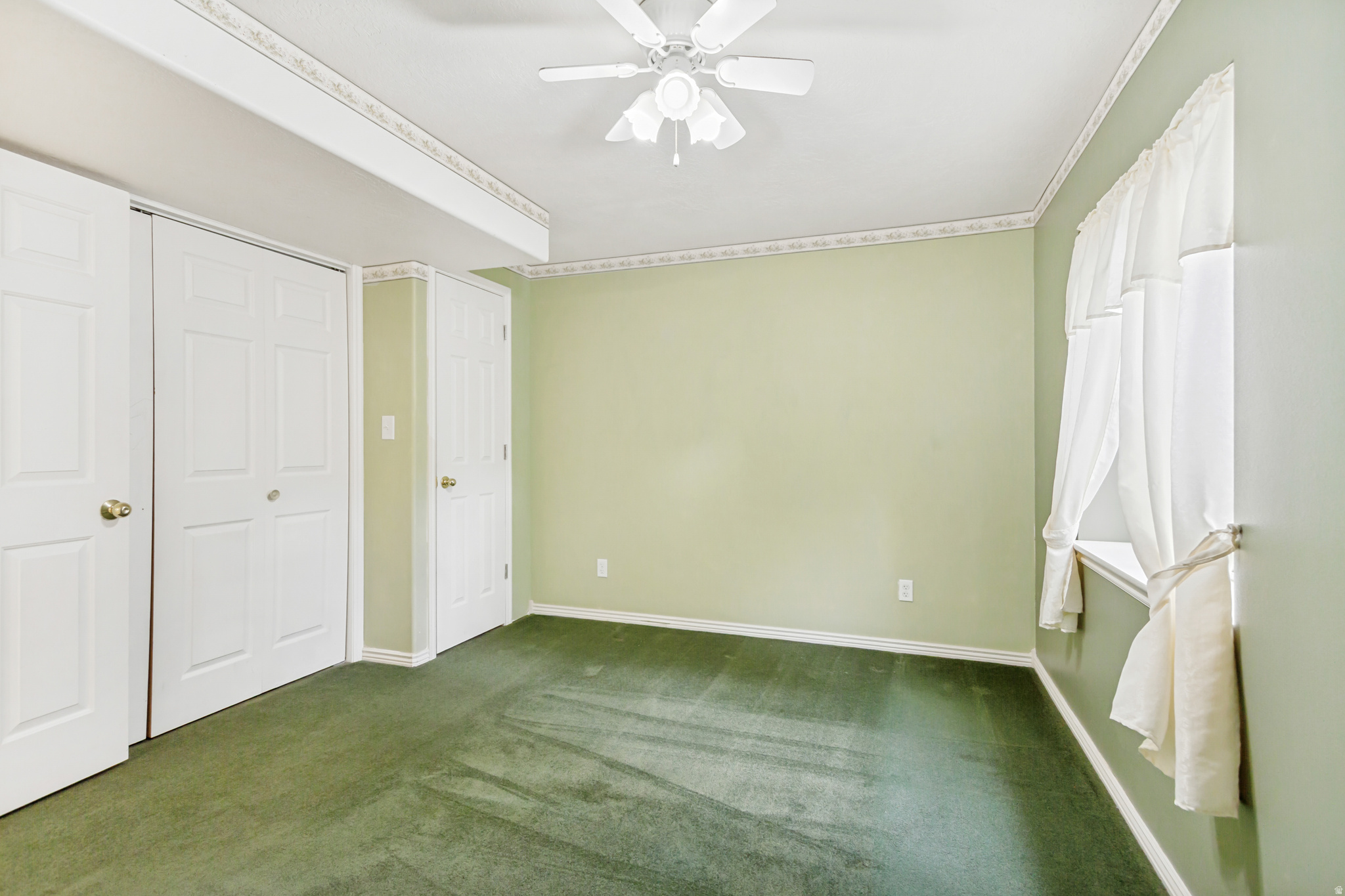 SADDLE BROOK ESTATES - Residential