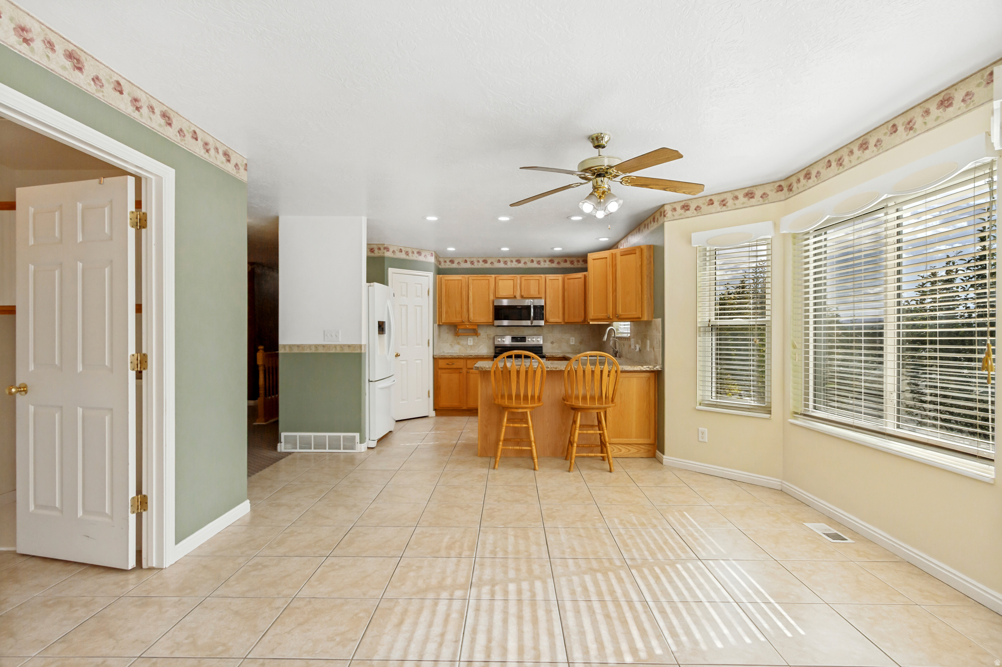 SADDLE BROOK ESTATES - Residential