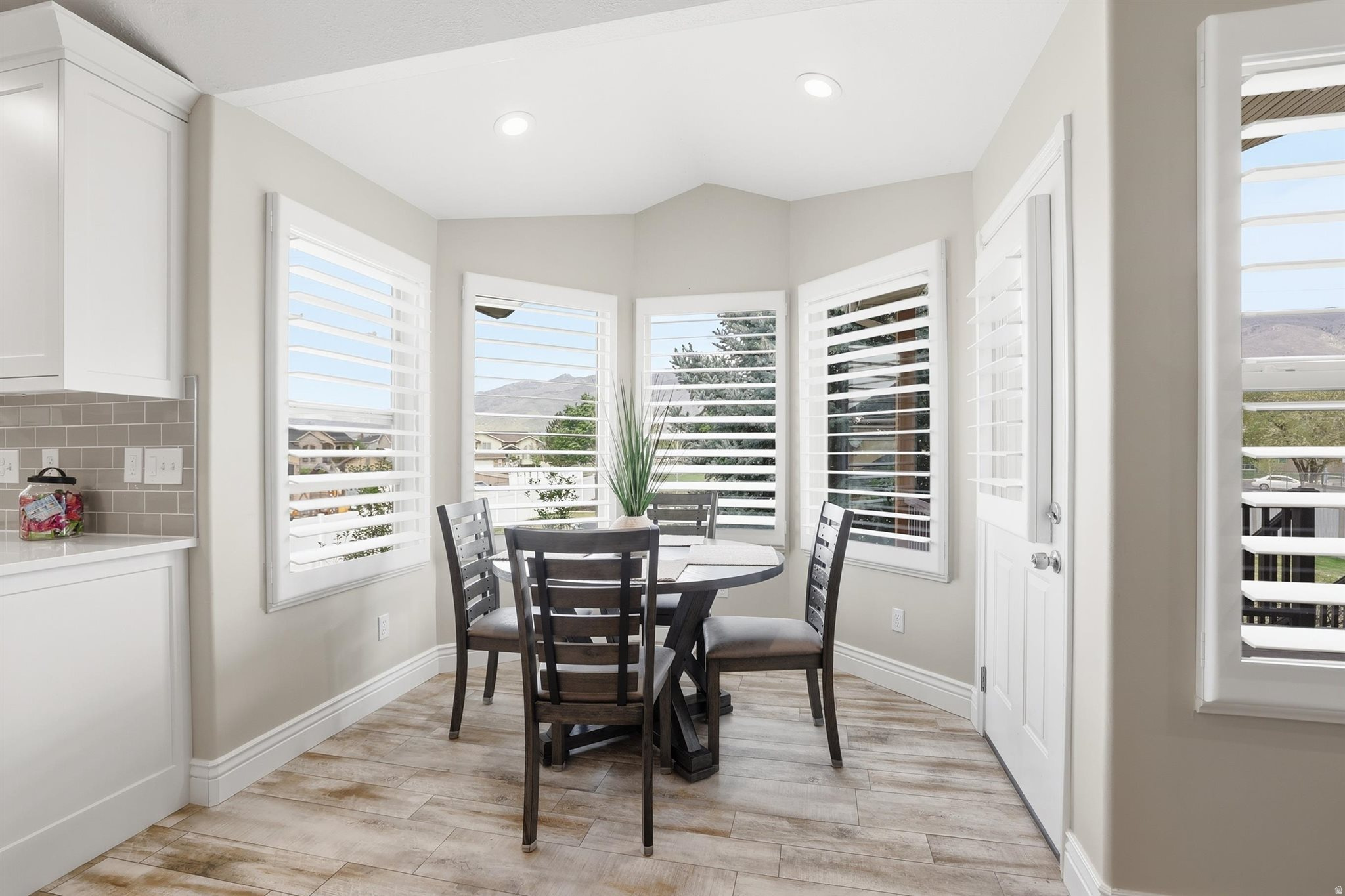 FARMINGTON RANCHES - Residential